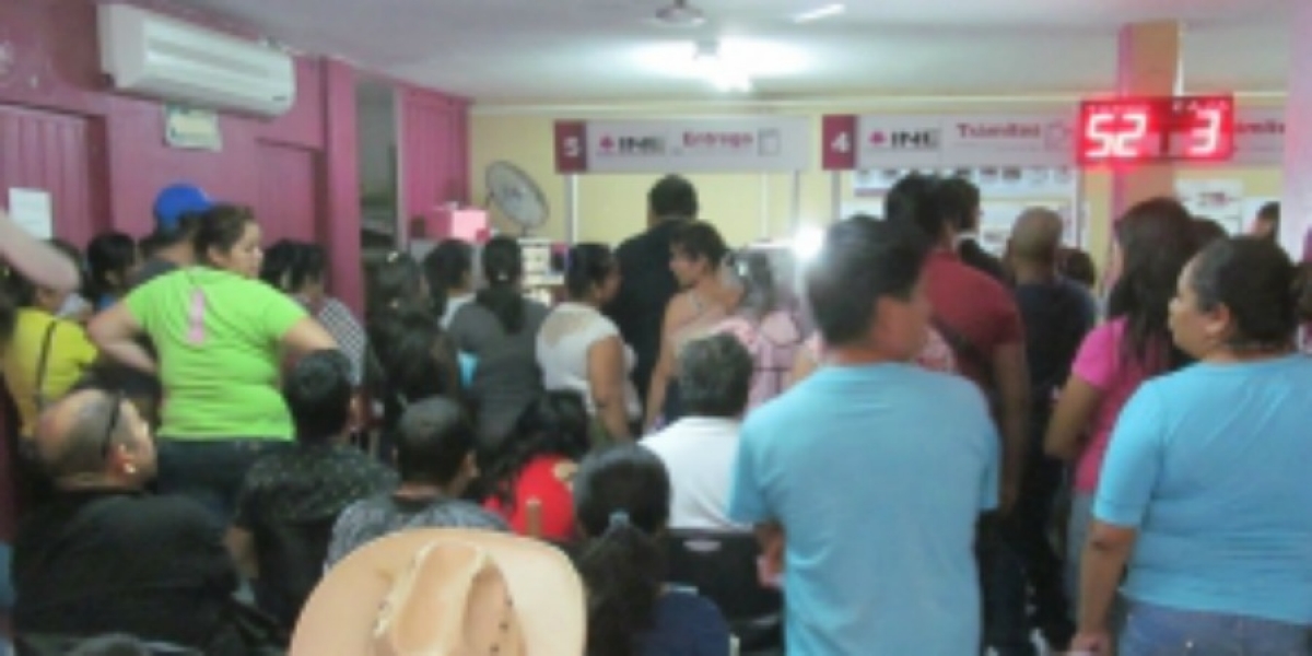 Cuando menos, 50 mil personas continúan en Morelos con credencial de elector vigente al año 2015: INE