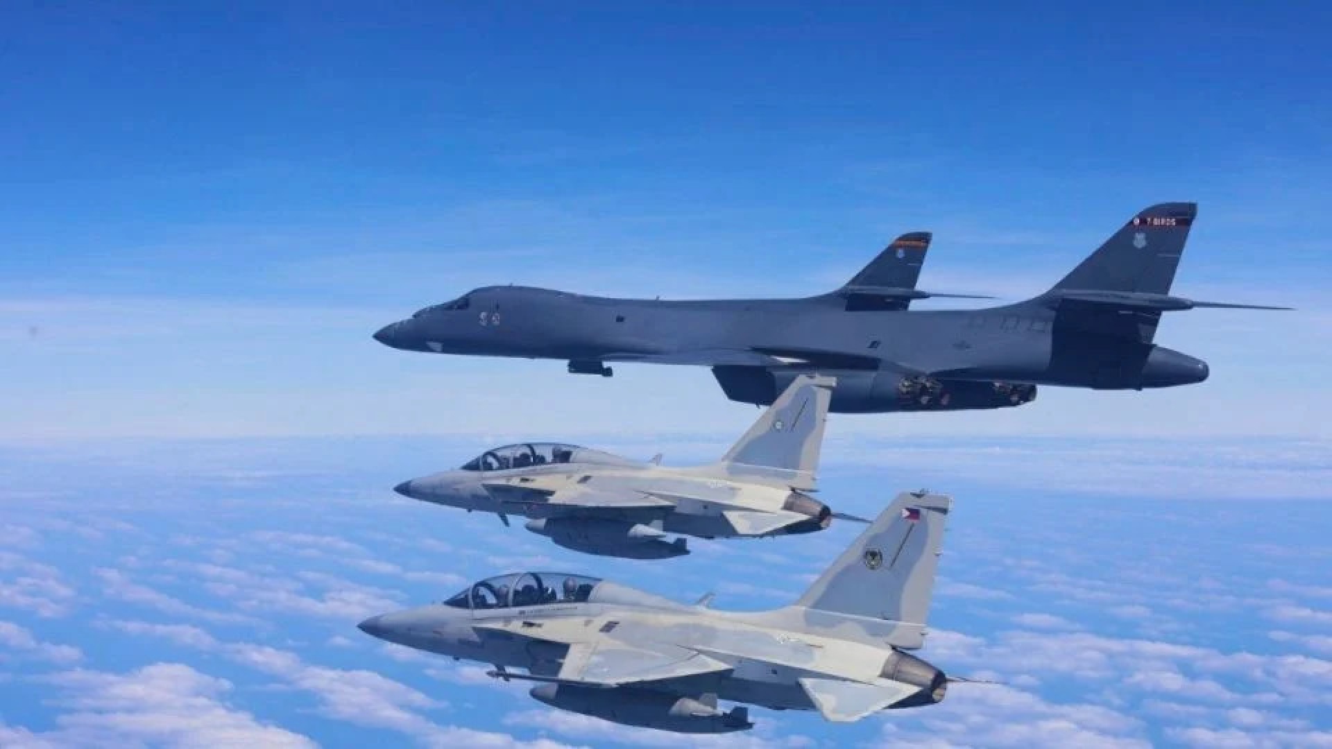 Portugal permite a Estados Unidos usar base en Azores solo para defensa