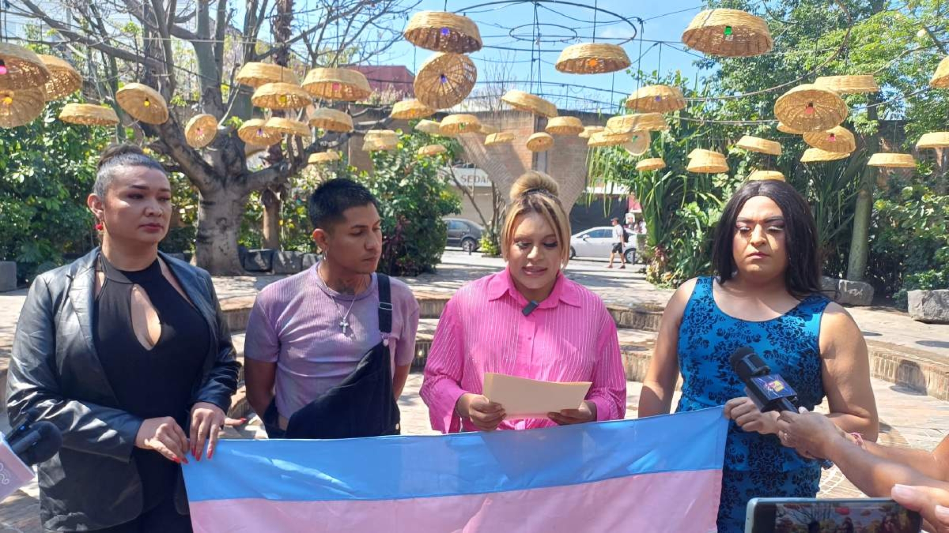Exigen justicia y respeto en Día de la Visibilidad Transgénero