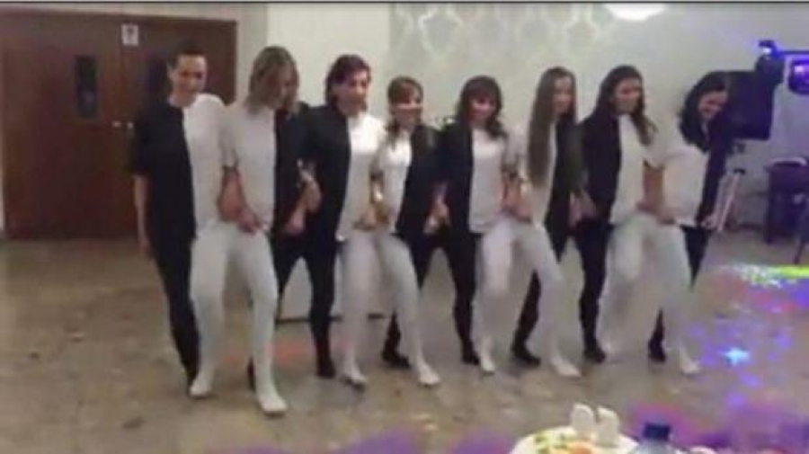 Ilusión óptica en baile conquista YouTube