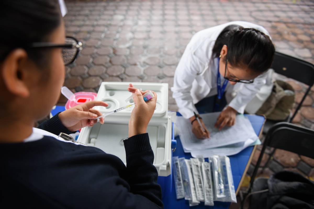 Semana de vacunación anticovid será para rezagados de 18 años en adelante