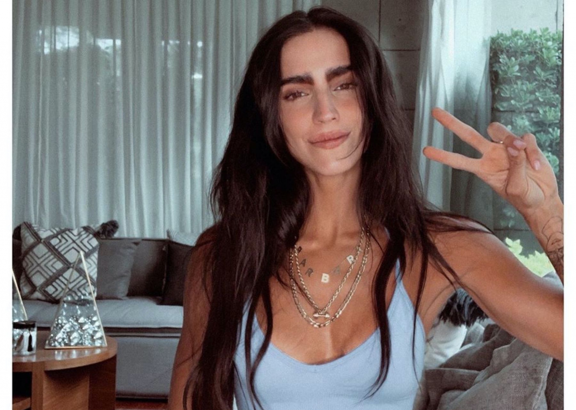 Bárbara de Regil enfrenta nueva polémica; la acusan de racista