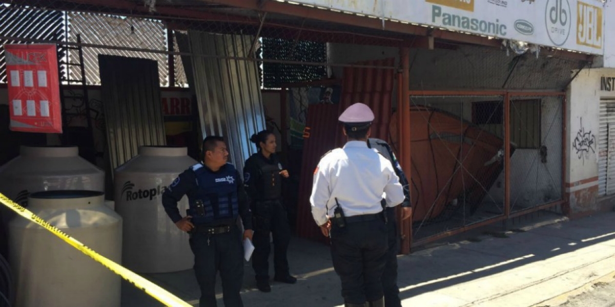 Asesinan a una niña y a una mujer en Cuernavaca, a balazos