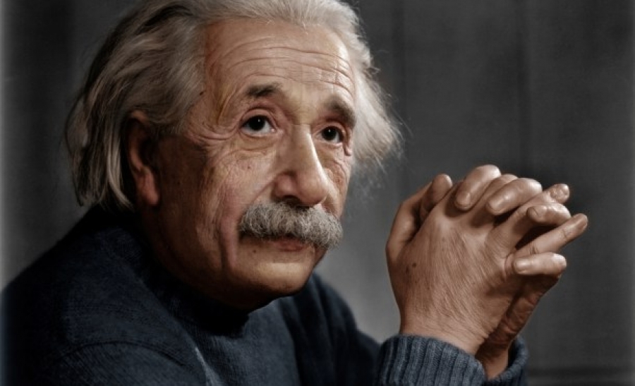 100 años de la teoría de la relatividad de Einstein