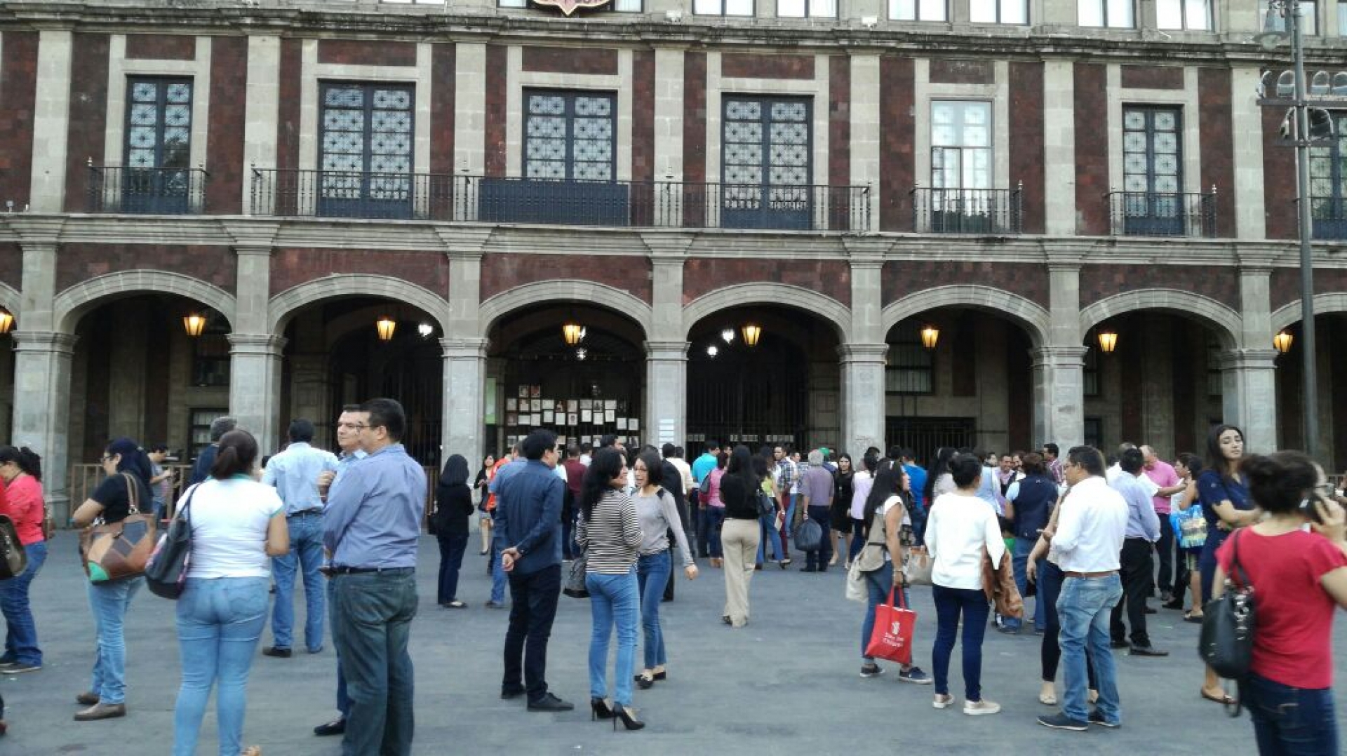 Sin daños por los sismos de ayer