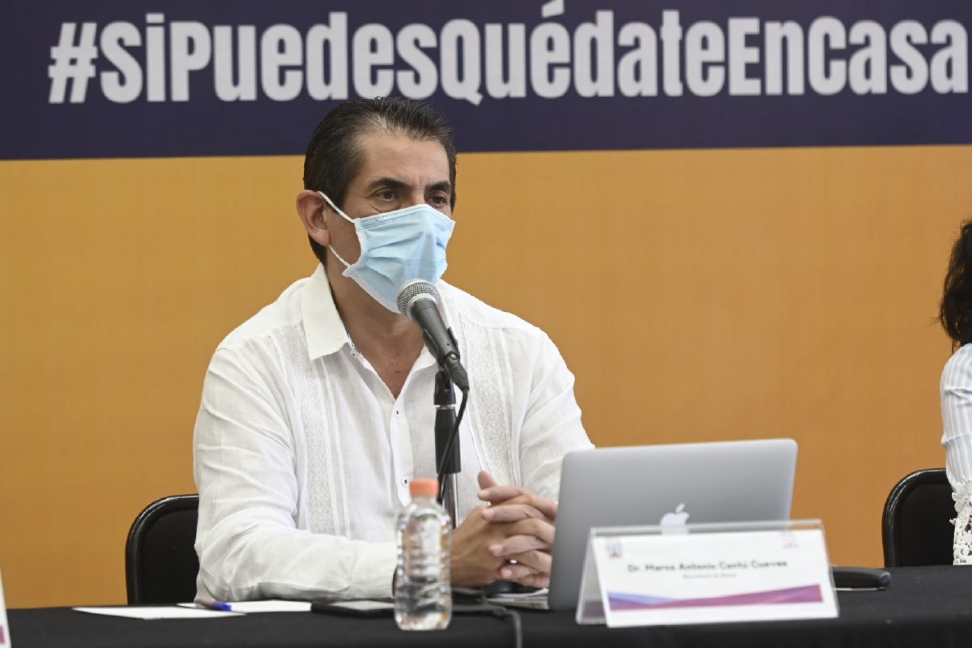 Seguimos en semáforo naranja