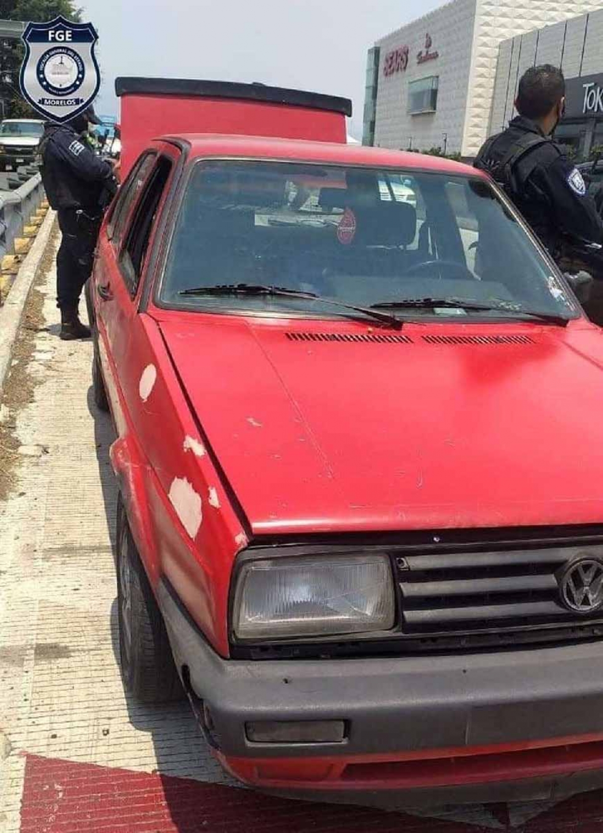 En la cárcel, los dos hermanos acusados de asaltar a una mujer
