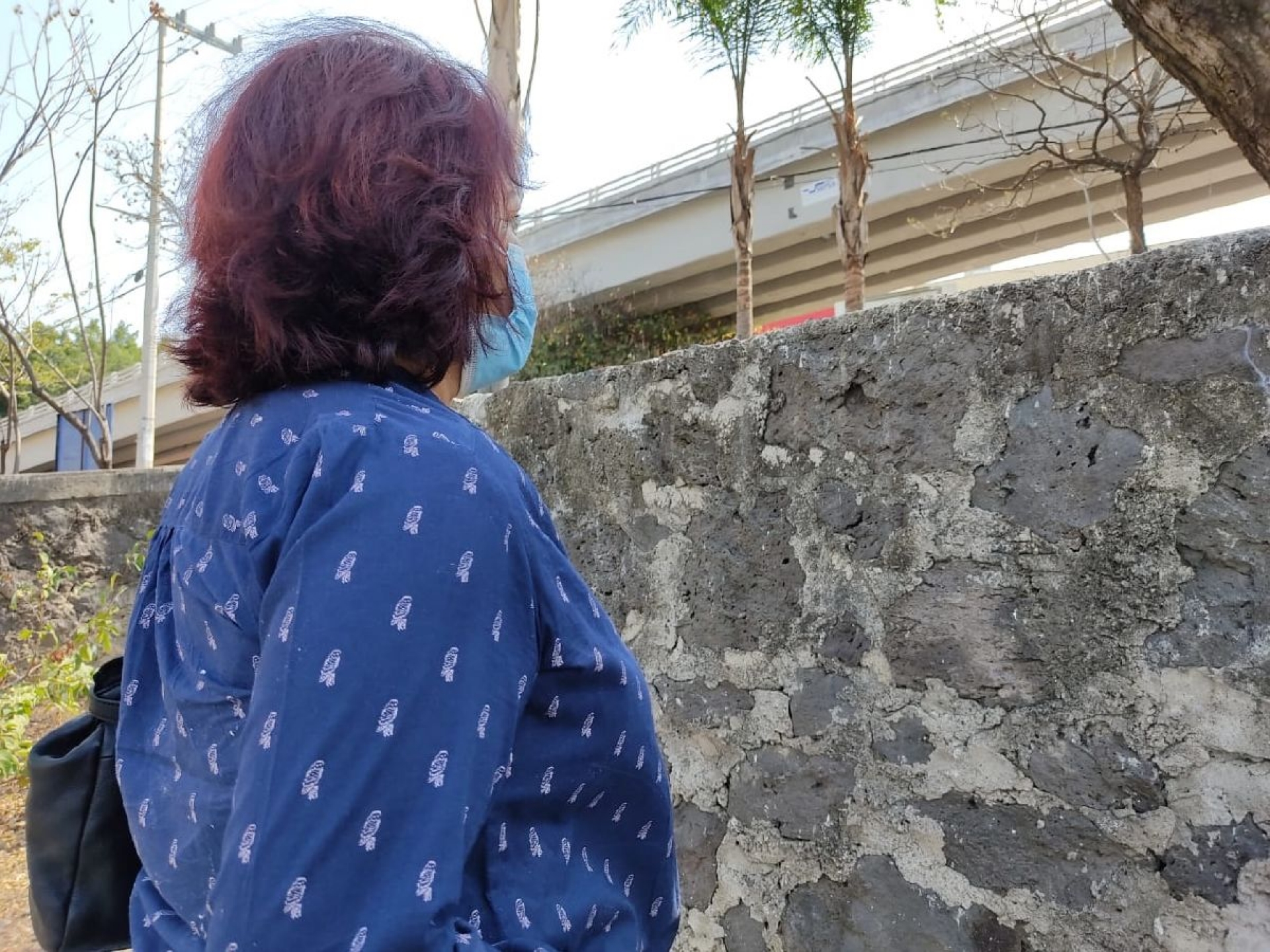 Operadores no aceptan que una mujer les dé indicaciones