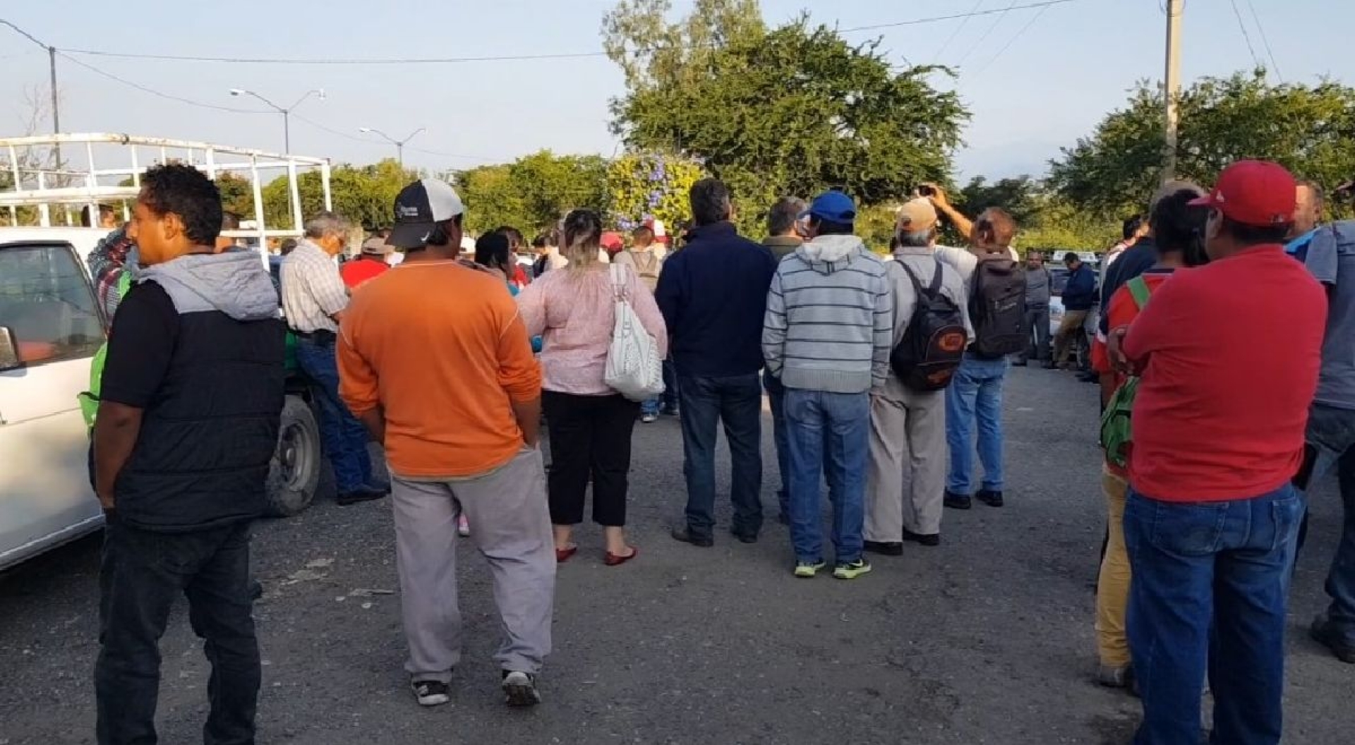 Paran labores empleados de servicios públicos de Cuautla por atraso en el pago de quincenas