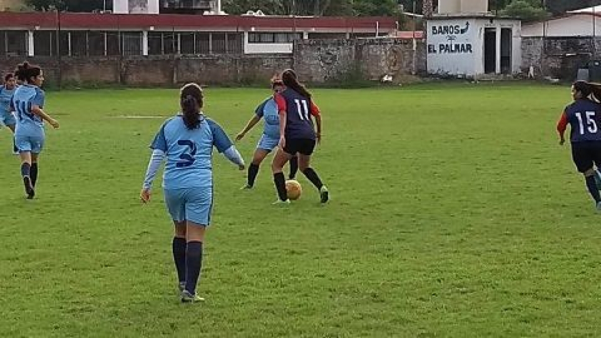 Avanzan a Cuartos de Final de la Copa Metropolitana de futbol femenil