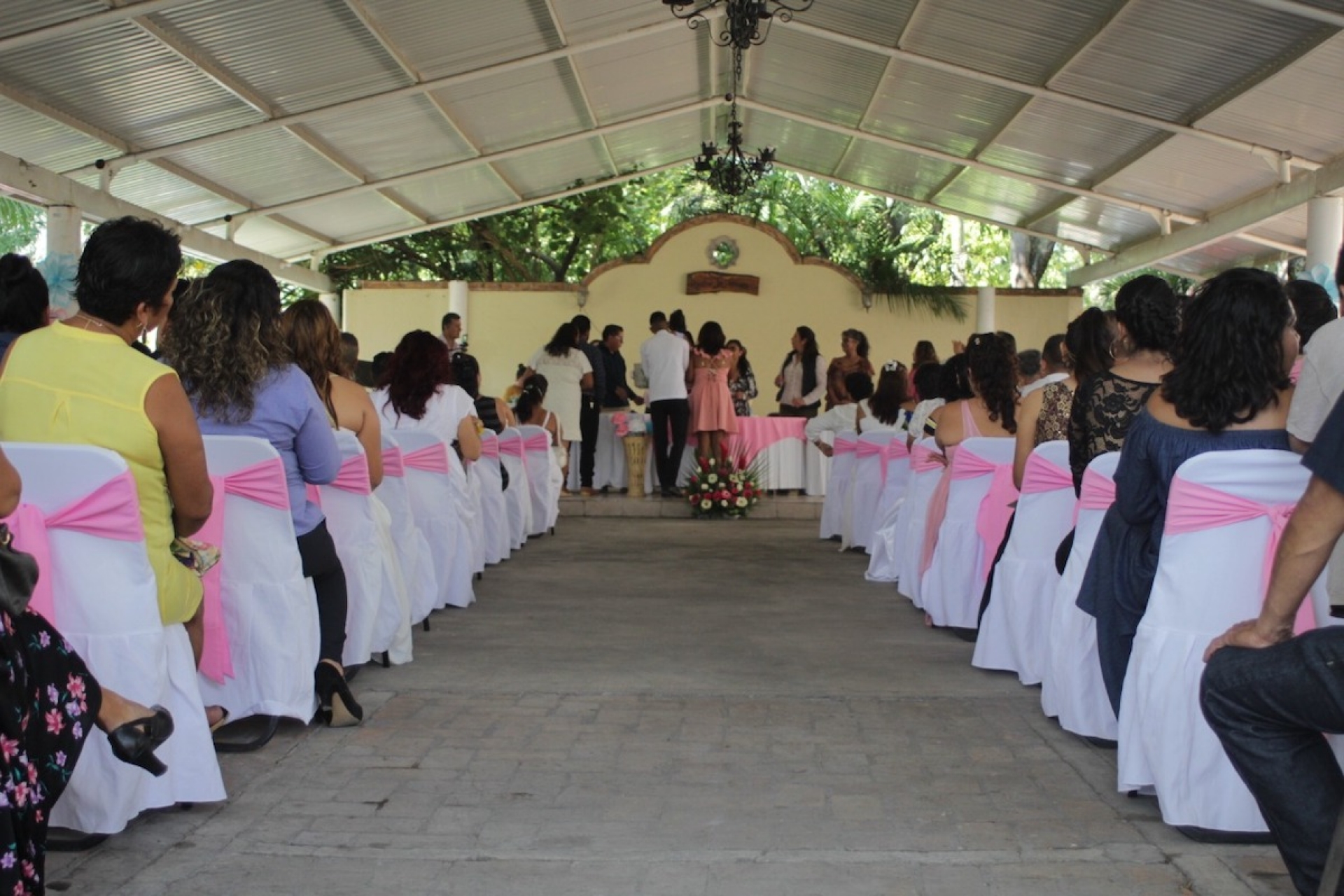 Realizan boda masiva en Zacatepec