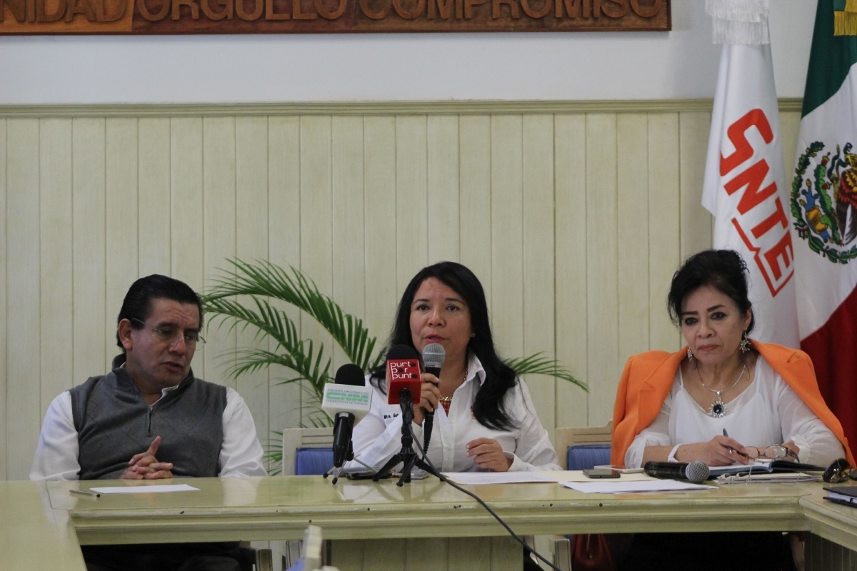 El SNTE reclama ser tomado en cuenta en consultas