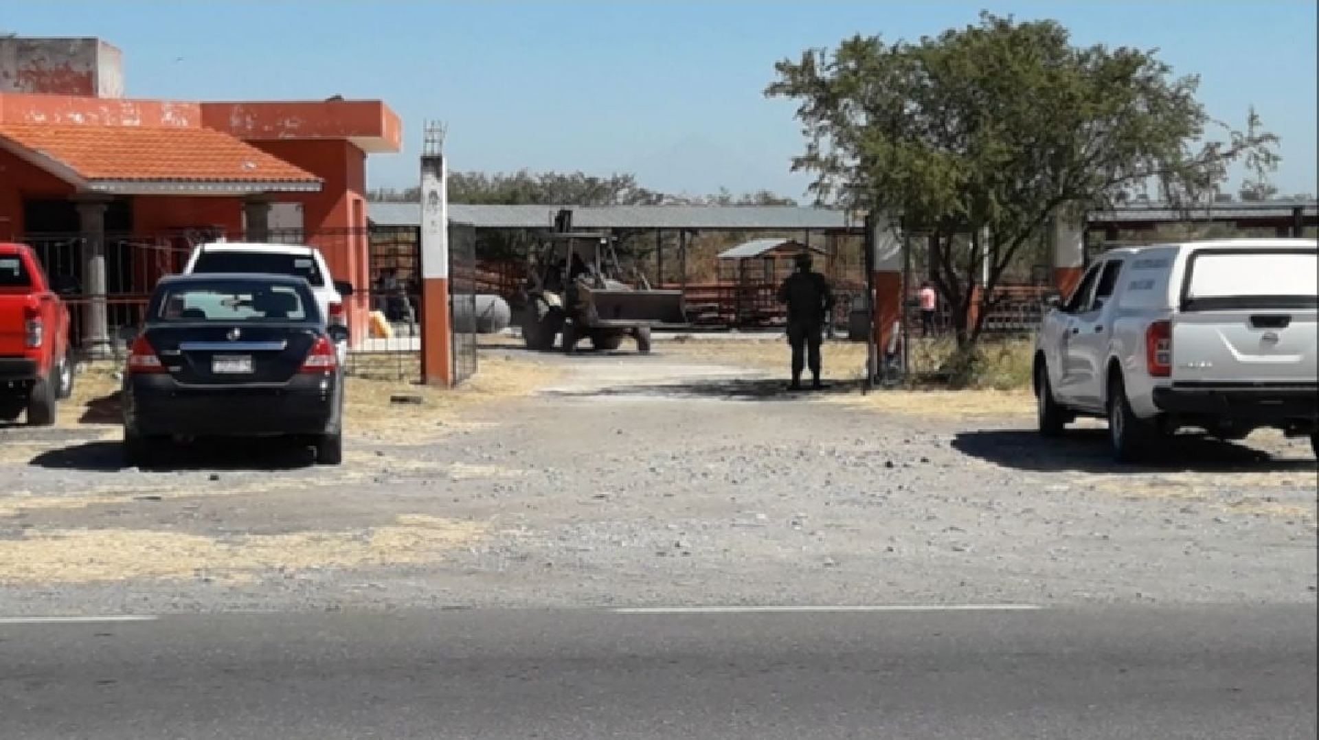 Catean el tianguis ganadero y el mercado municipal de Amacuzac