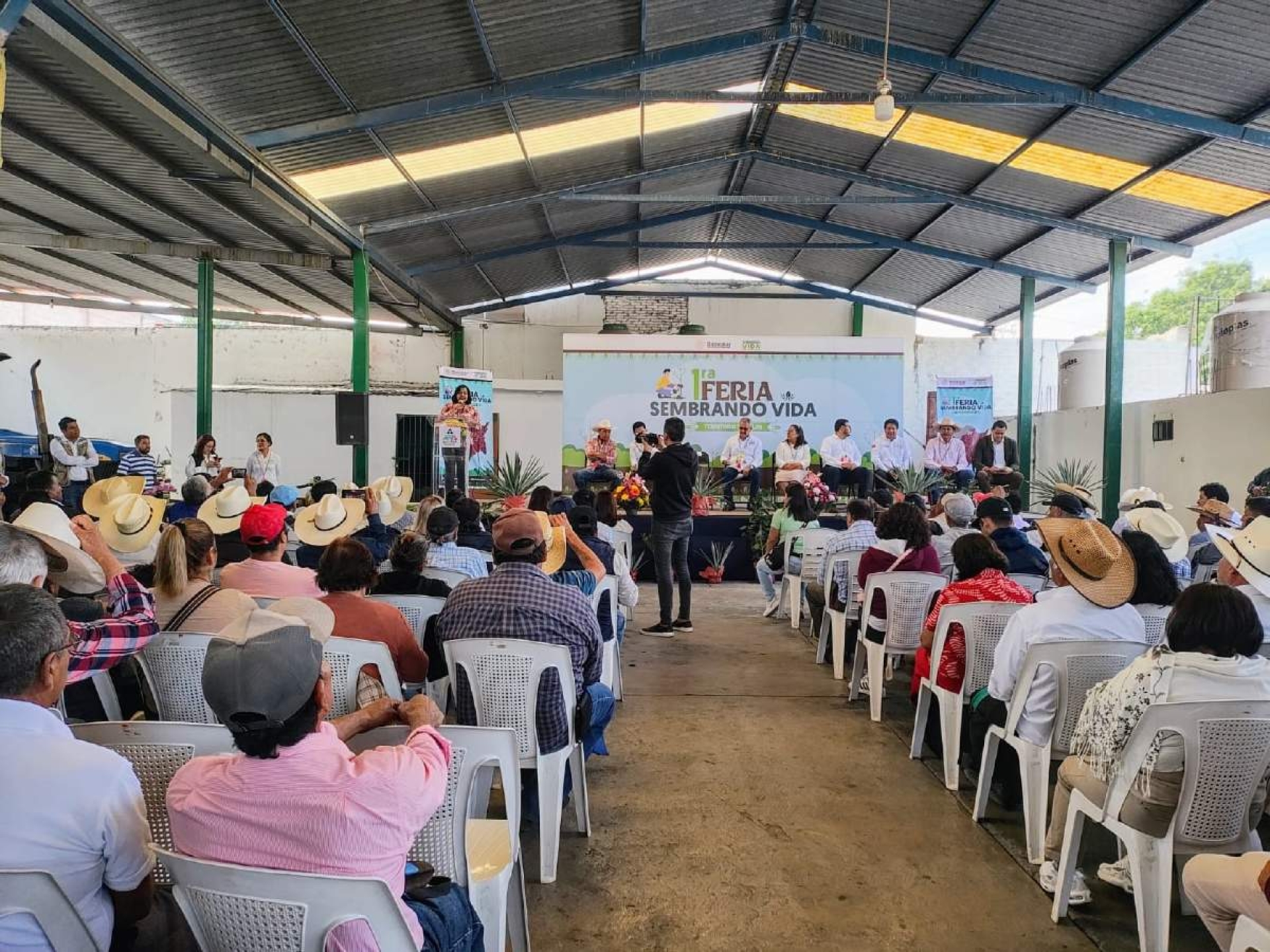 Realizan primera feria 'Sembrando Vida'
