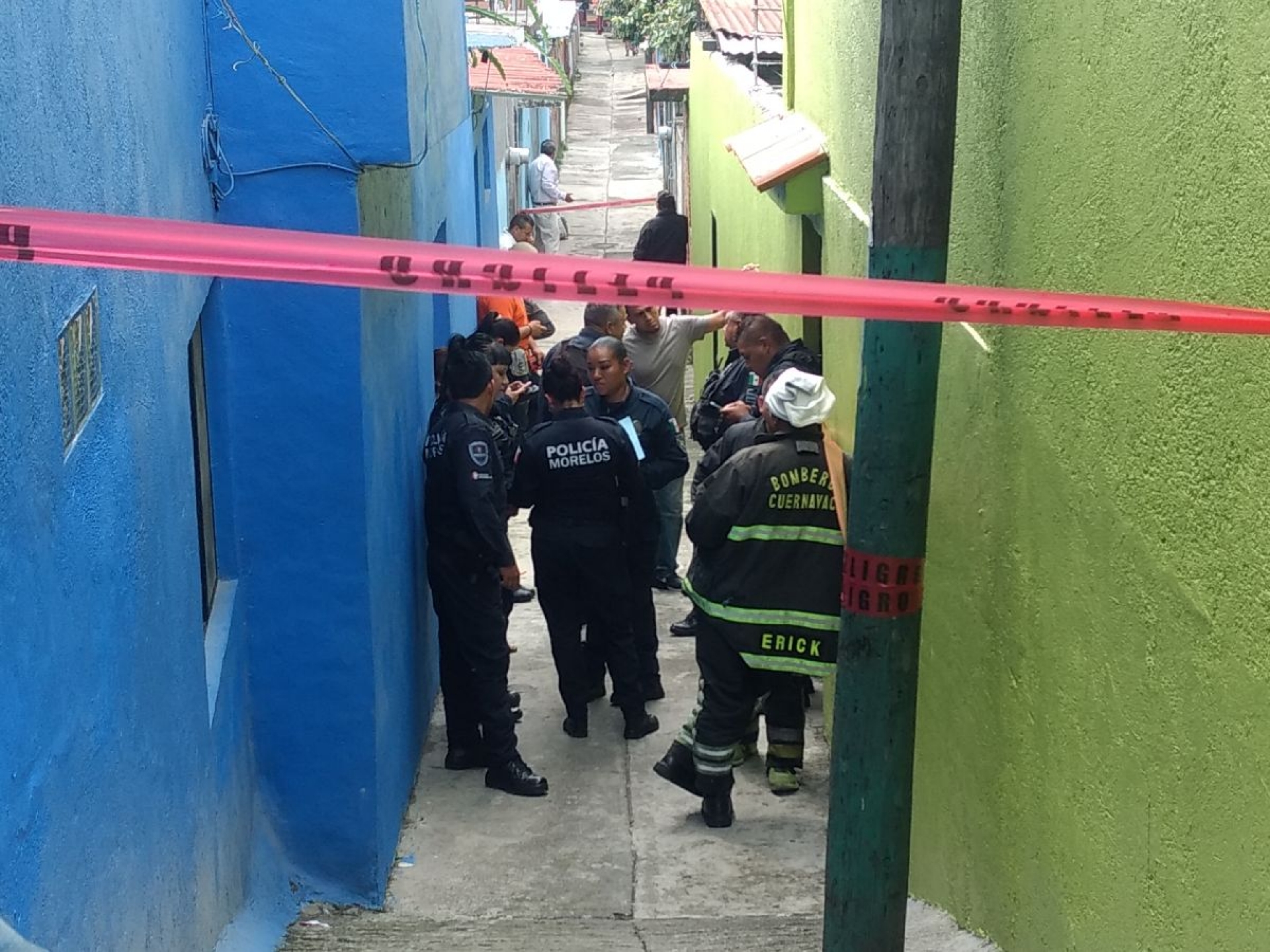 Muere joven durante incendio en una casa