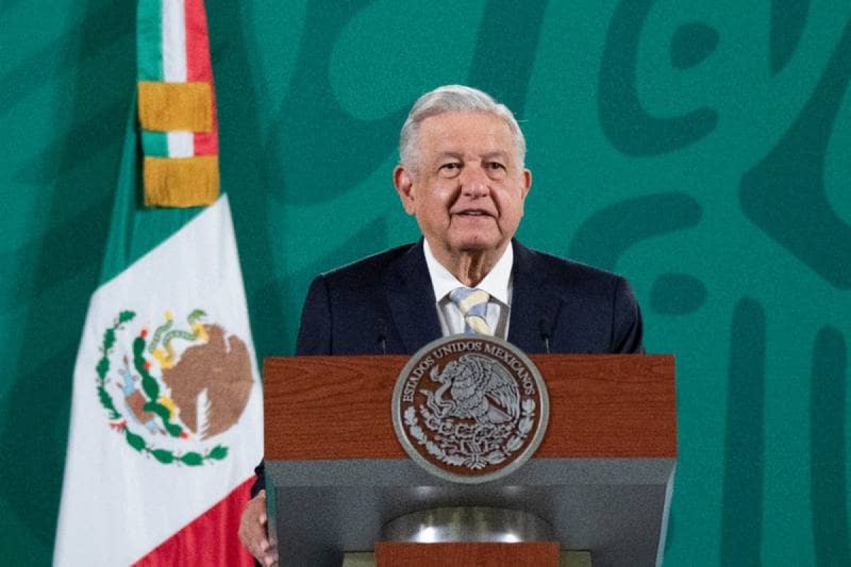 AMLO afirma que la "reforma eléctrica" no contraviene el T-MEC