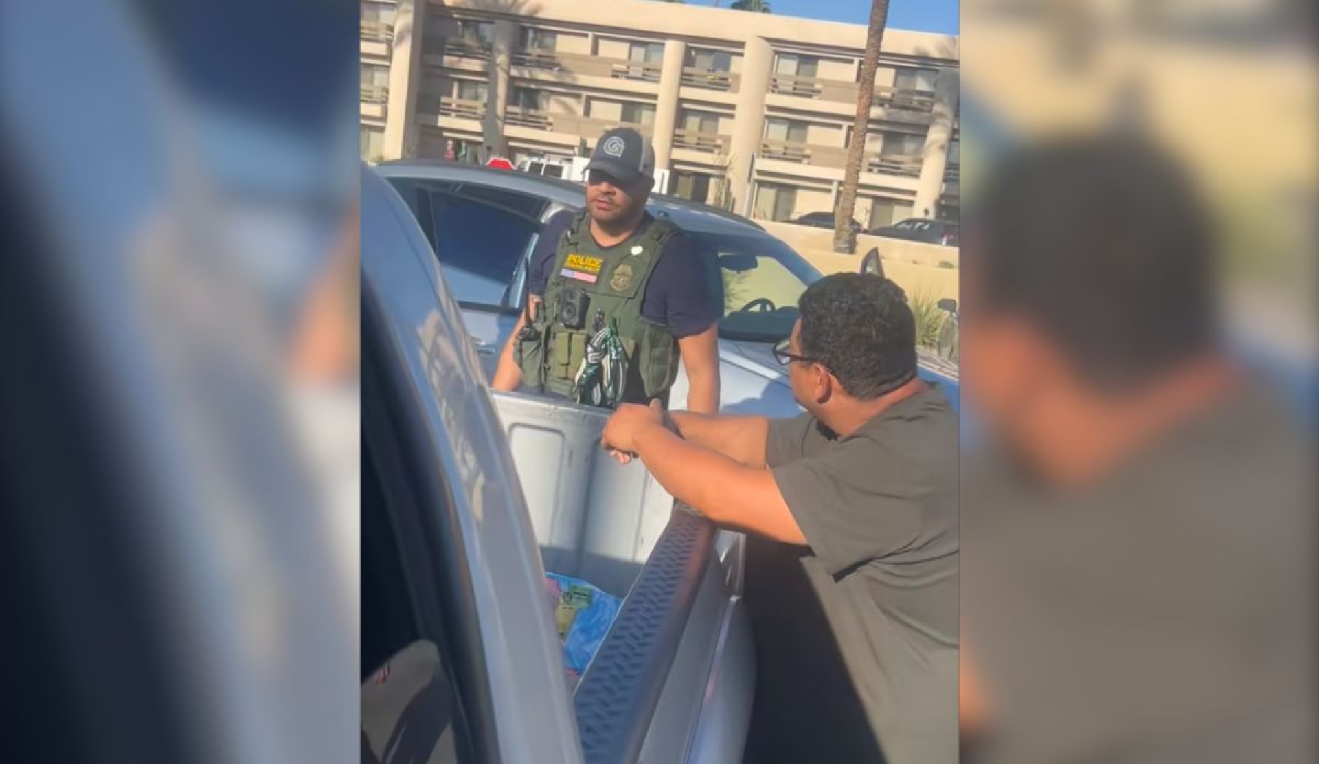 Pareja mexicana pierde negocio viral de hotdogs tras deportación desde California