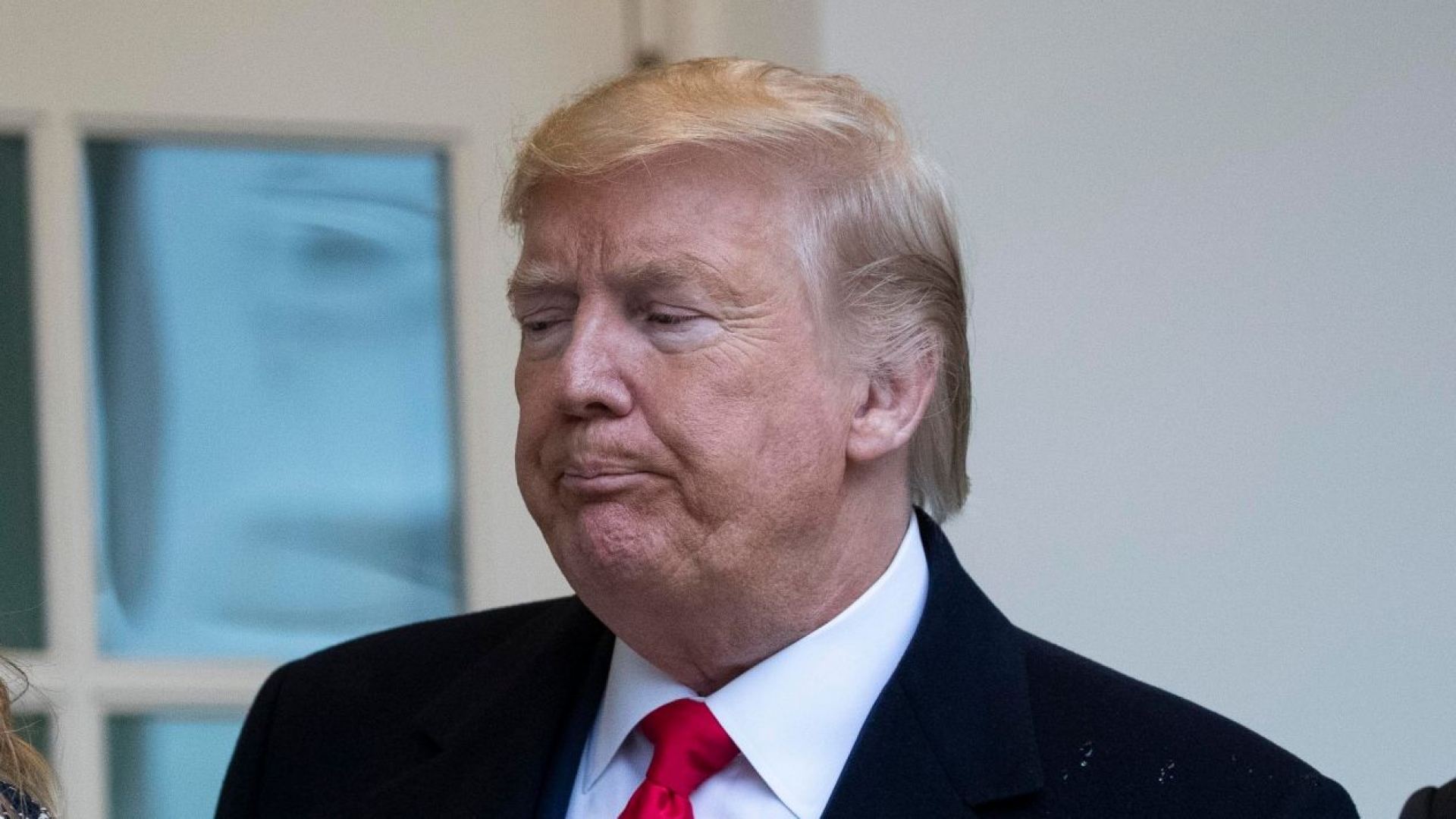 Trump se retracta: Estados Unidos no atacará sitios culturales en Irán