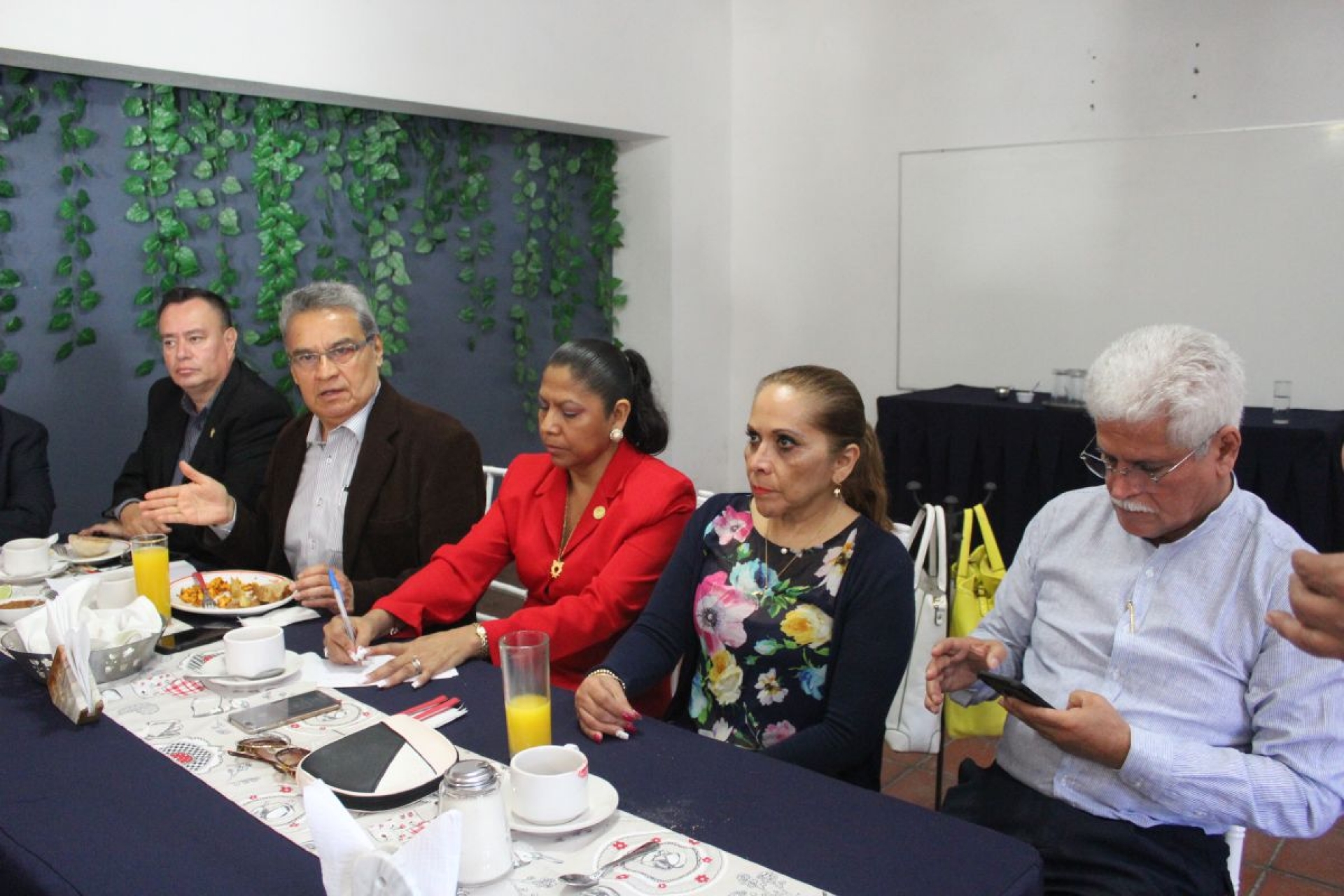 Pedirán a candidatos que impulsen la revocación de mandato