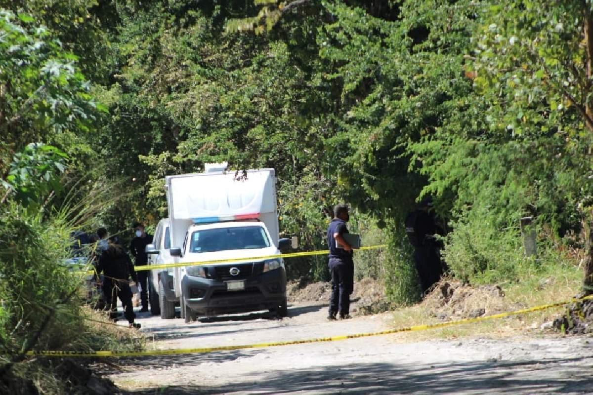 Dejan cuerpo embolsado en Alpuyeca