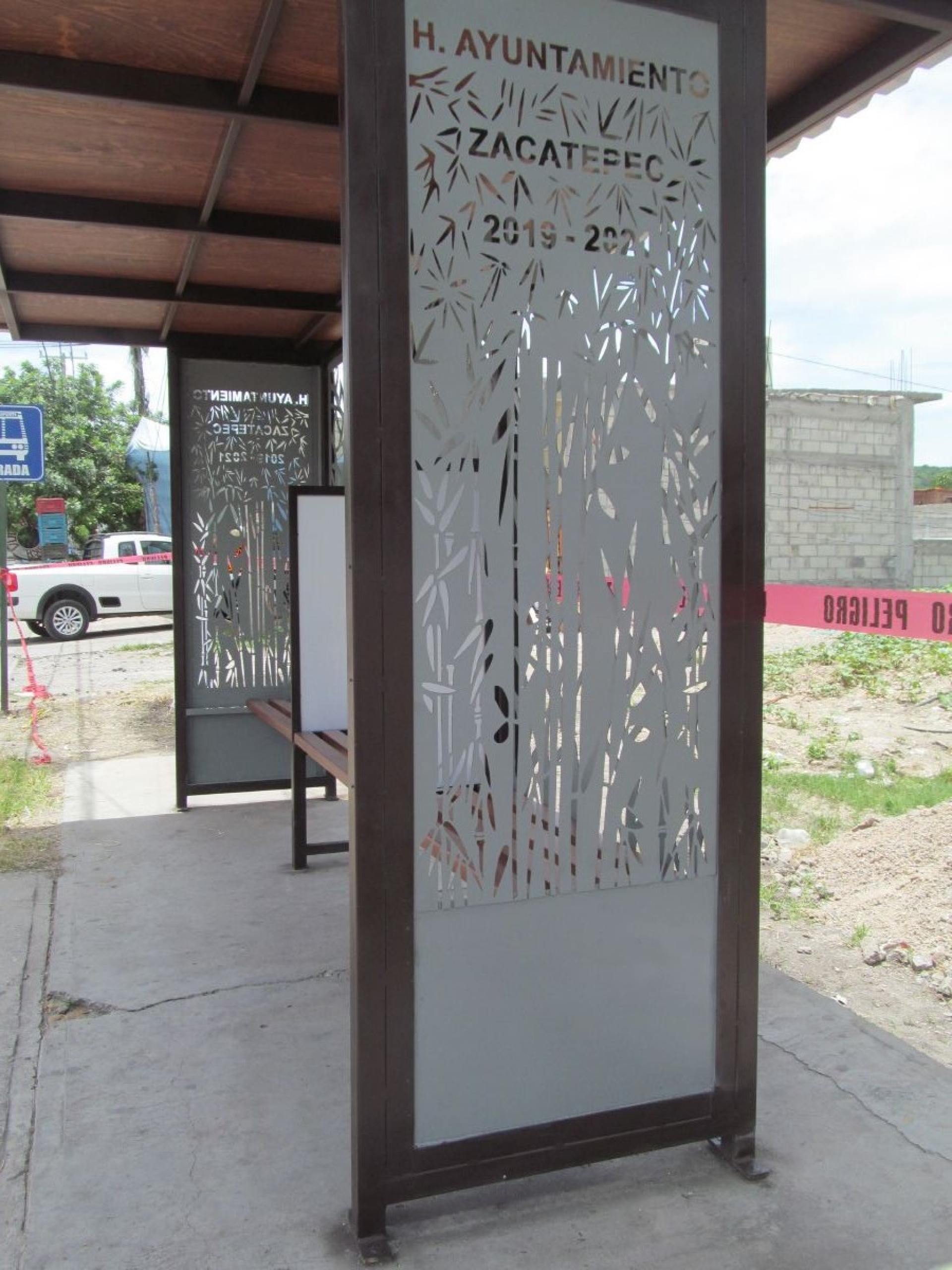 Retiran nombre de alcaldesa de Zacatepec en paraderos