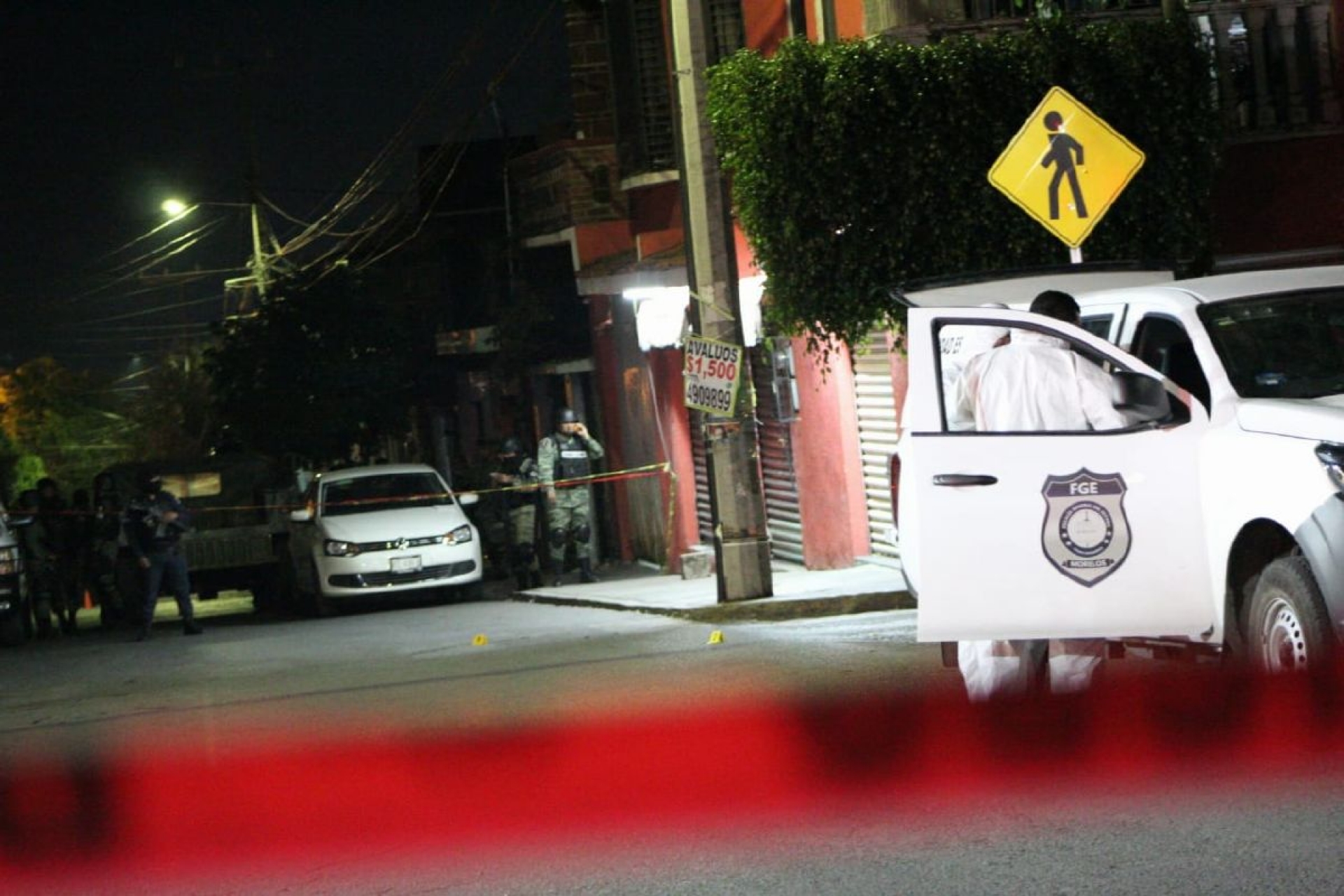 Atacan a tiros a policías en Flores Magón; uno falleció