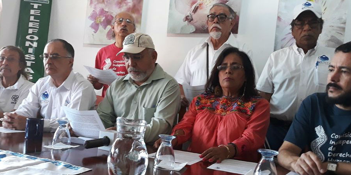 Se pronuncian activistas por la transparencia en aplicación de recursos para la reconstrucción