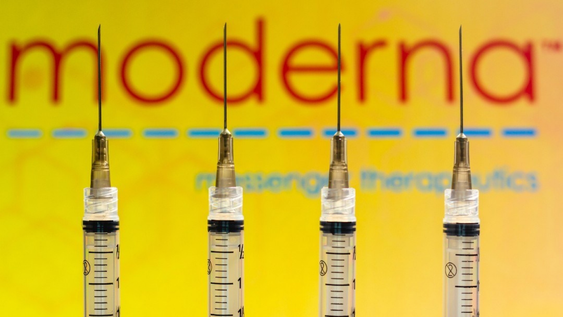 Moderna comienza estudio de vacuna para COVID-19 en adolescentes