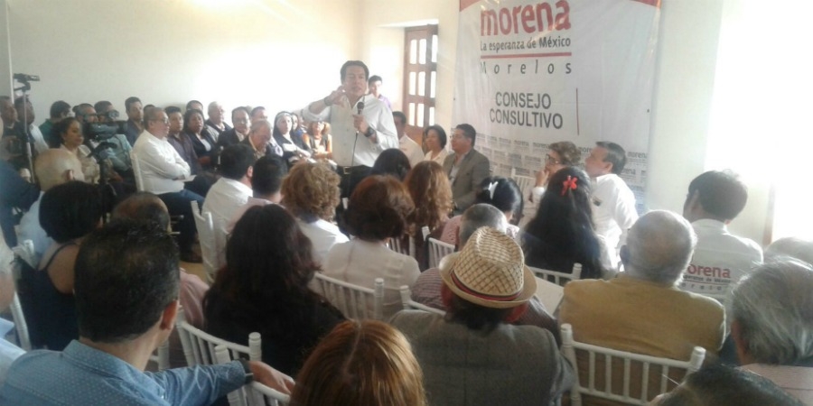 Imparte senador conferencia "¿Hacia dónde vamos con rumbo al 2018?"