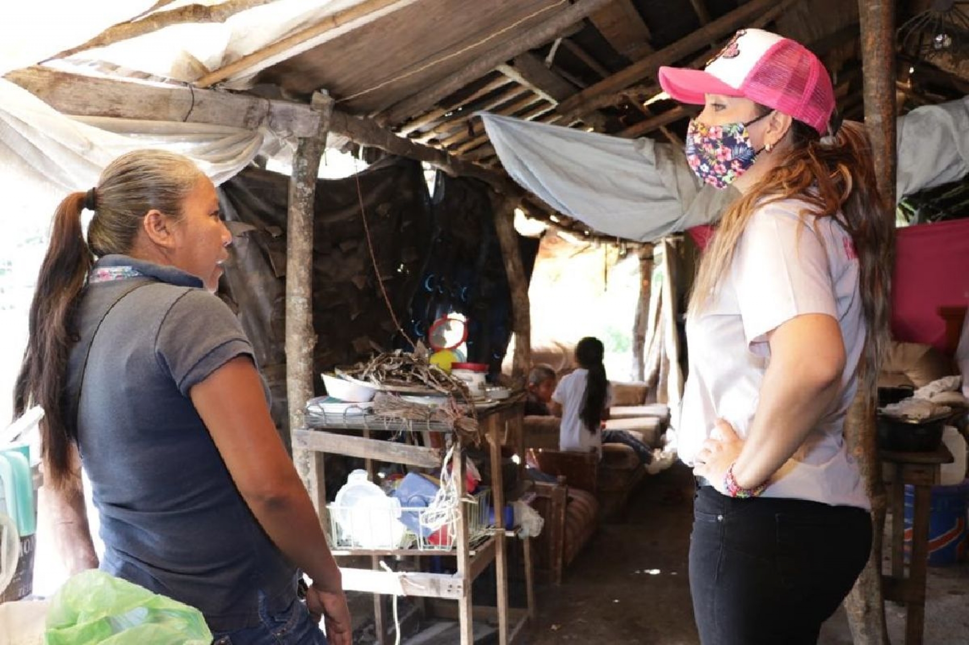 Entrega el DIF de Yautepec más de mil láminas gratuitas