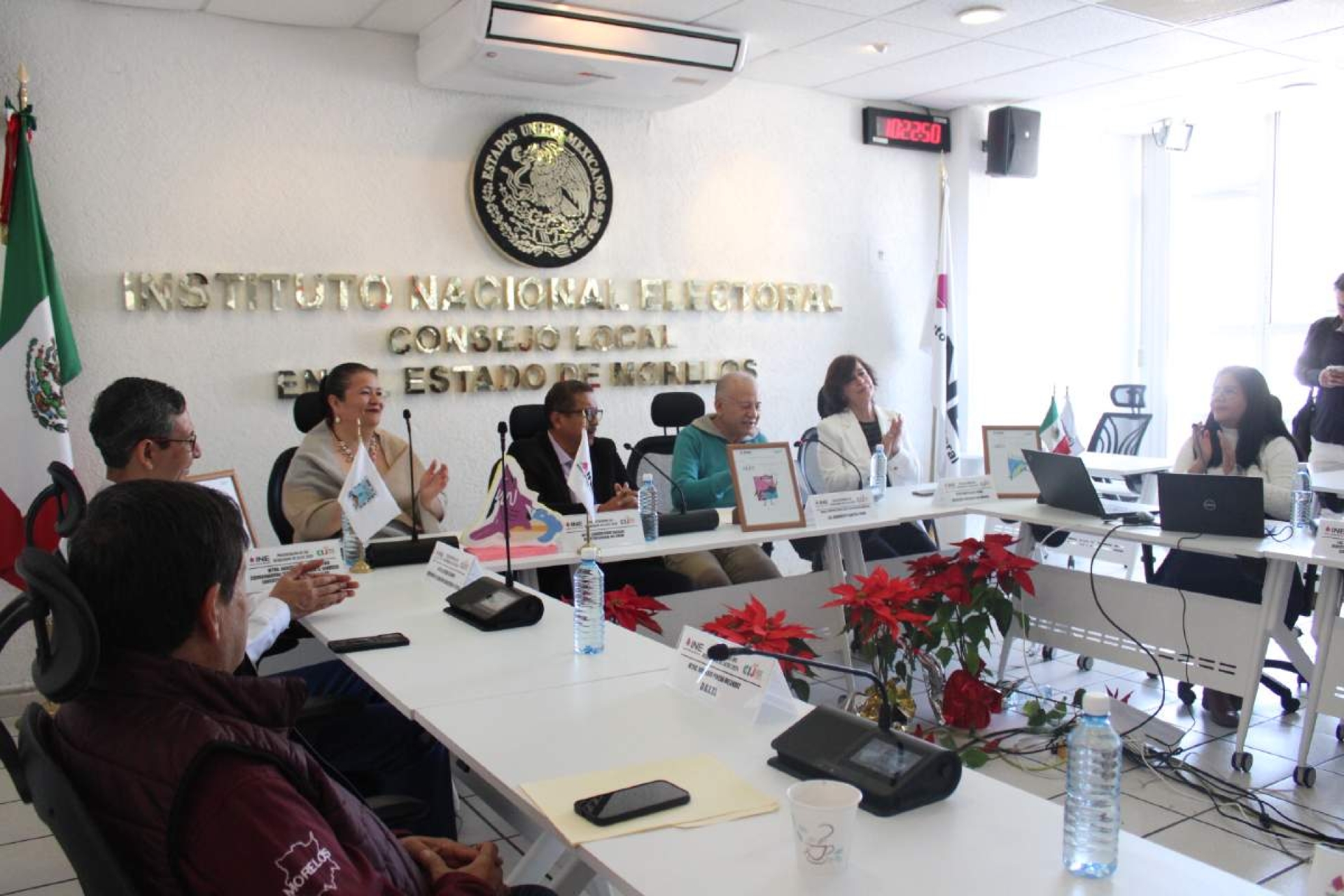Reto, afluencia en casillas en elección judicial