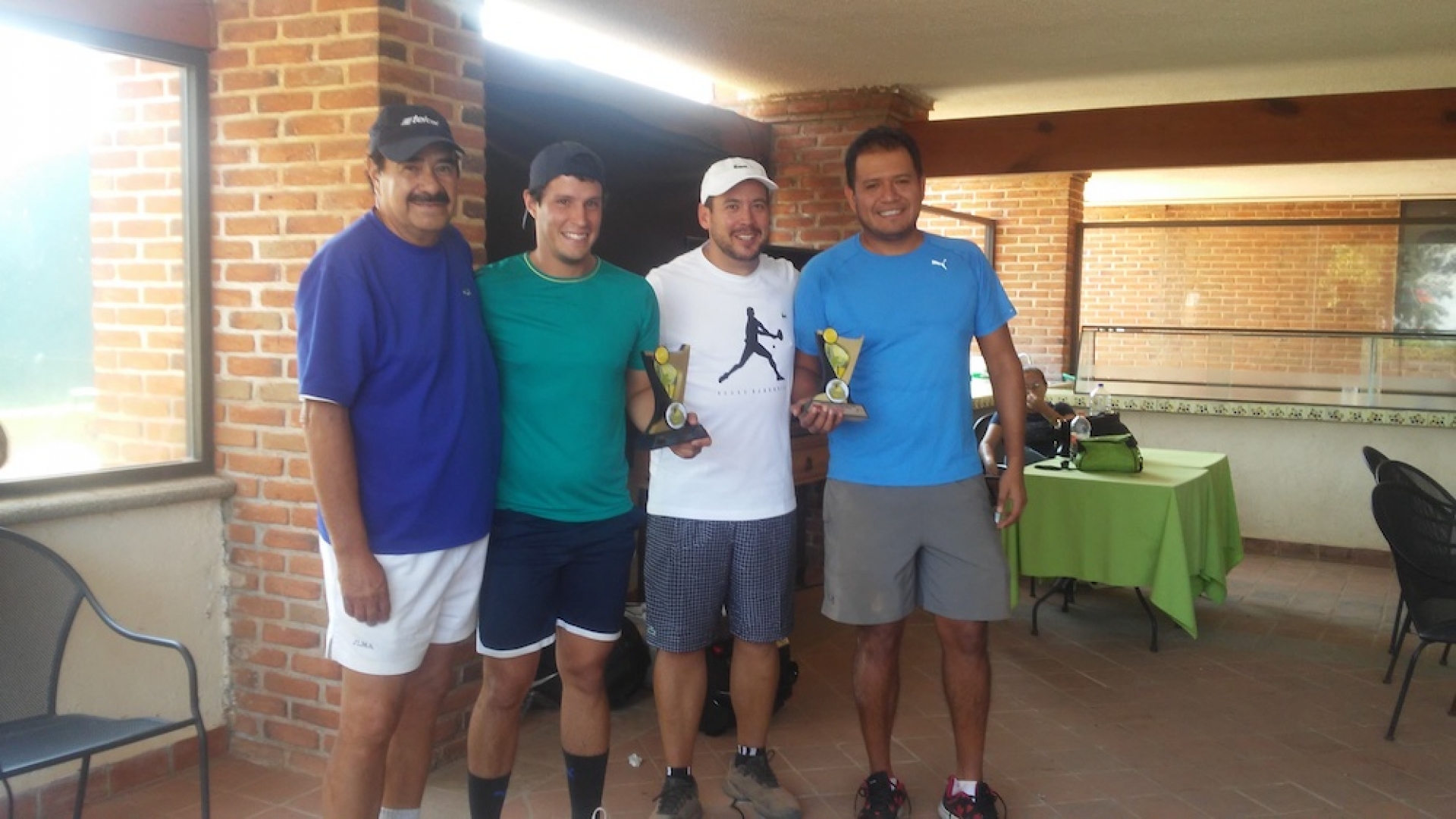 Surgen campeones del Torneo Abierto de Tenis Villa Internacional