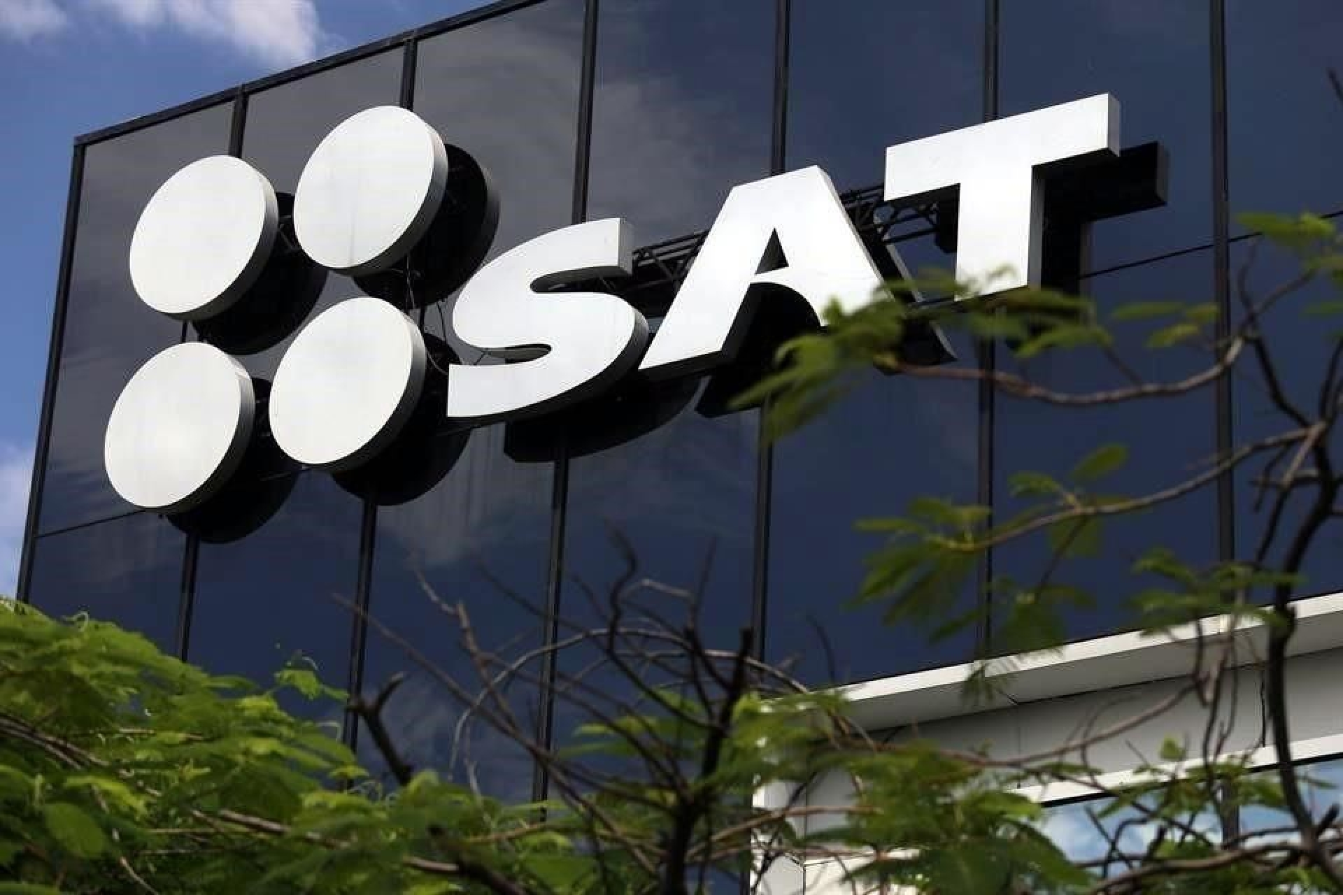 SAT reporta incremento en recaudación de 'grandes contribuyentes'