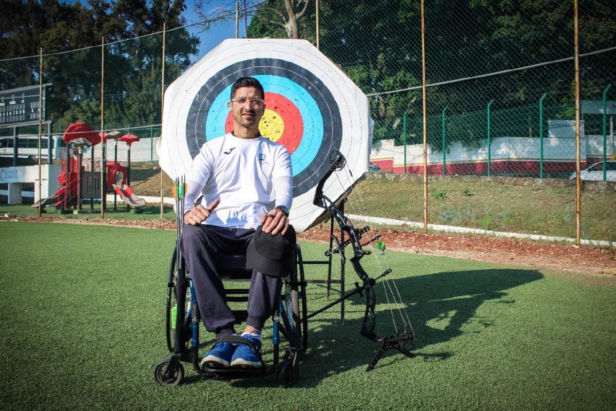 El tiro con arco lo ha convertido en mejor persona, dice Carlos Moreno