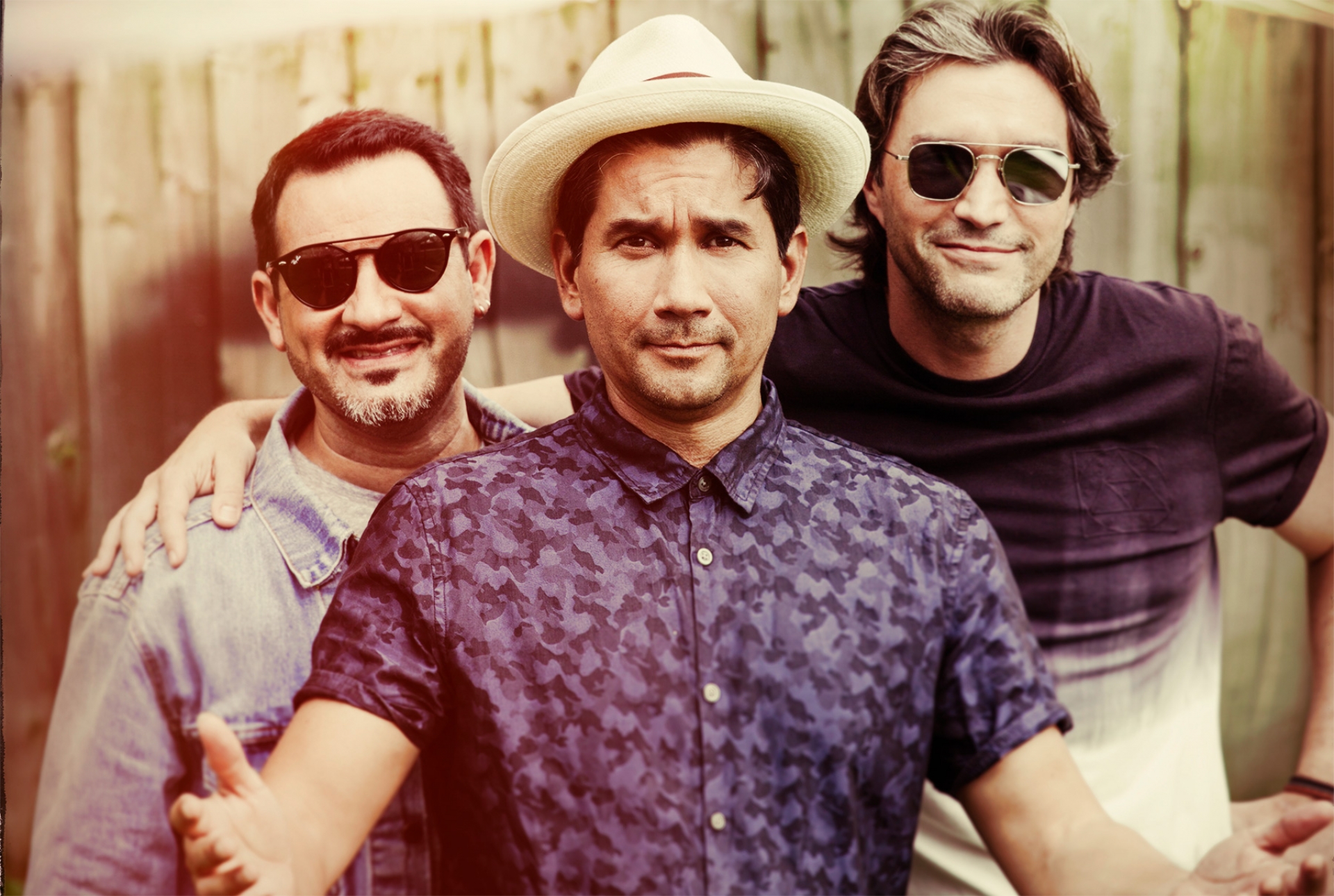VIDEO: Luego de 10 años Bacilos regresa con “Perderme Contigo”