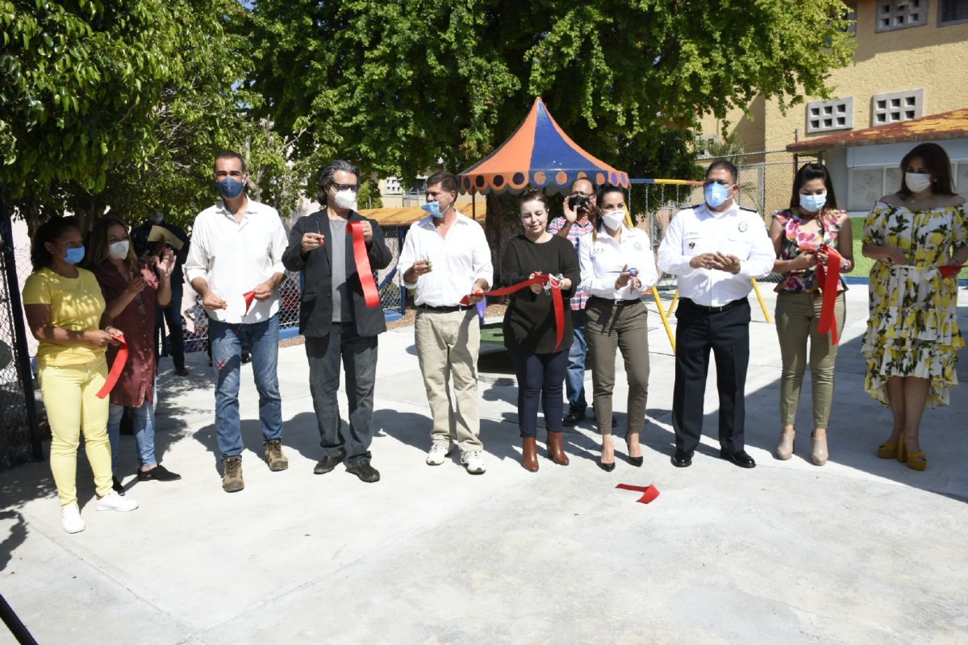 Inauguran área de juegos infantiles en el penal femenil de Atlacholoaya