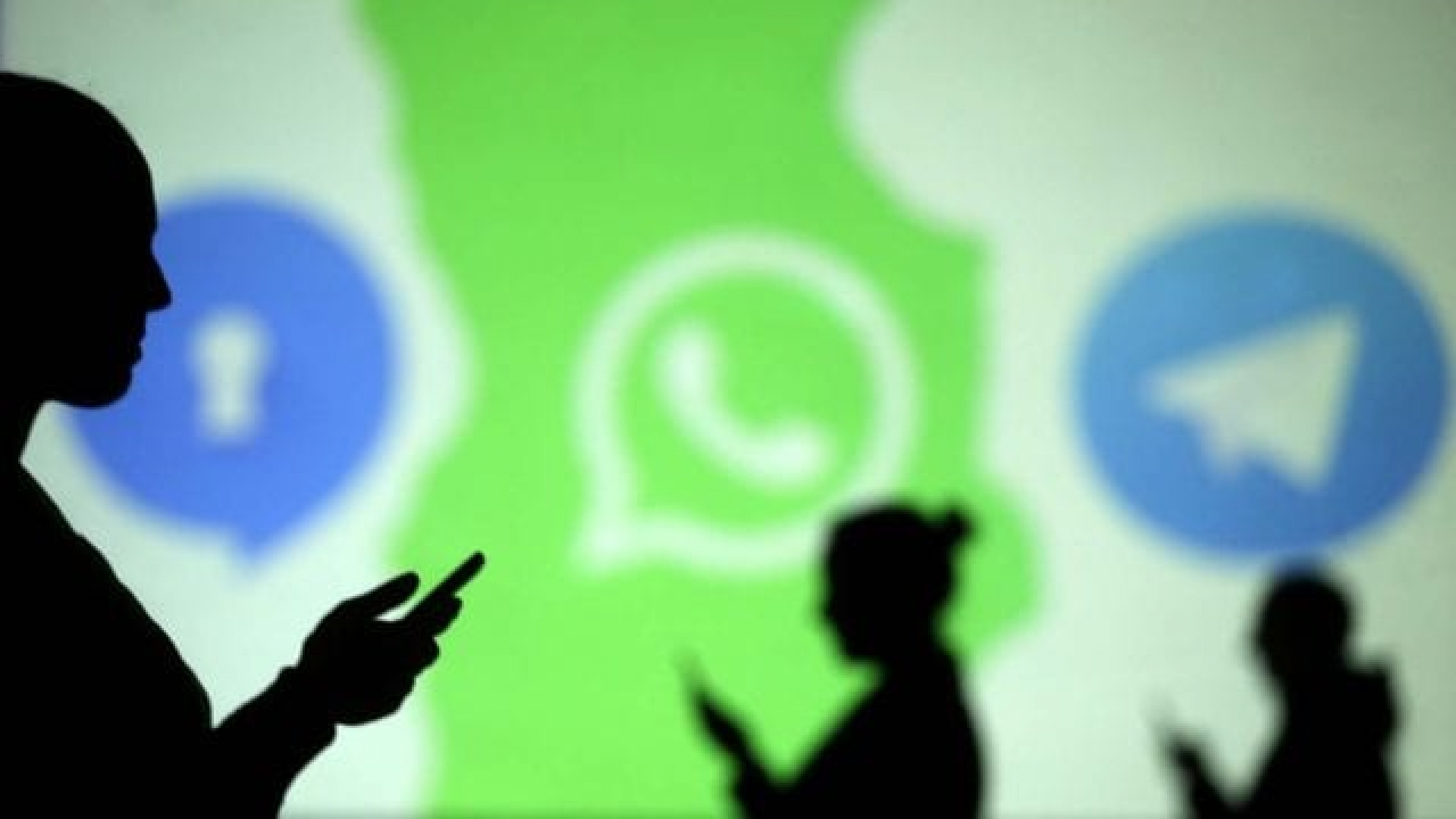 Aumentan descargas de Signal y Telegram por nuevas políticas de WhatsApp