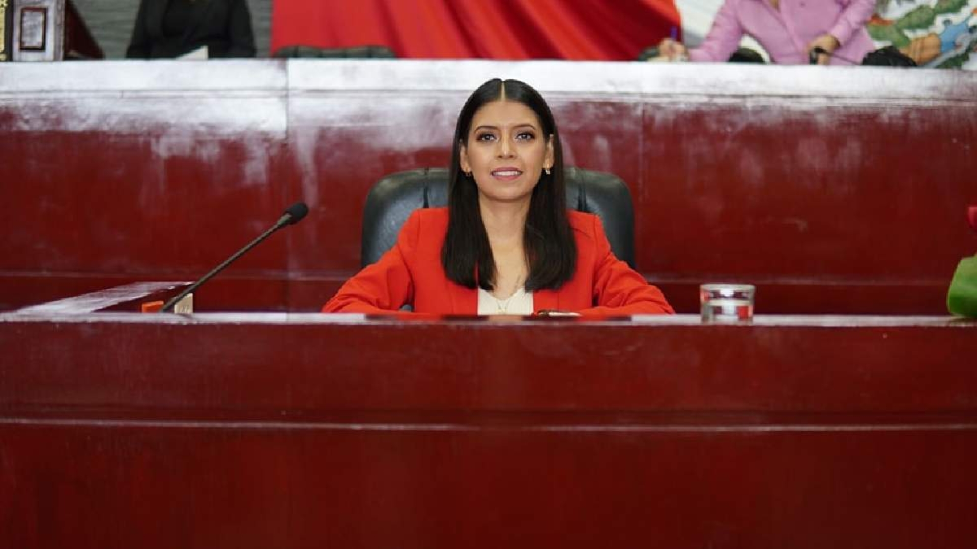 Eleonor Martínez, diputada 'contra corriente'