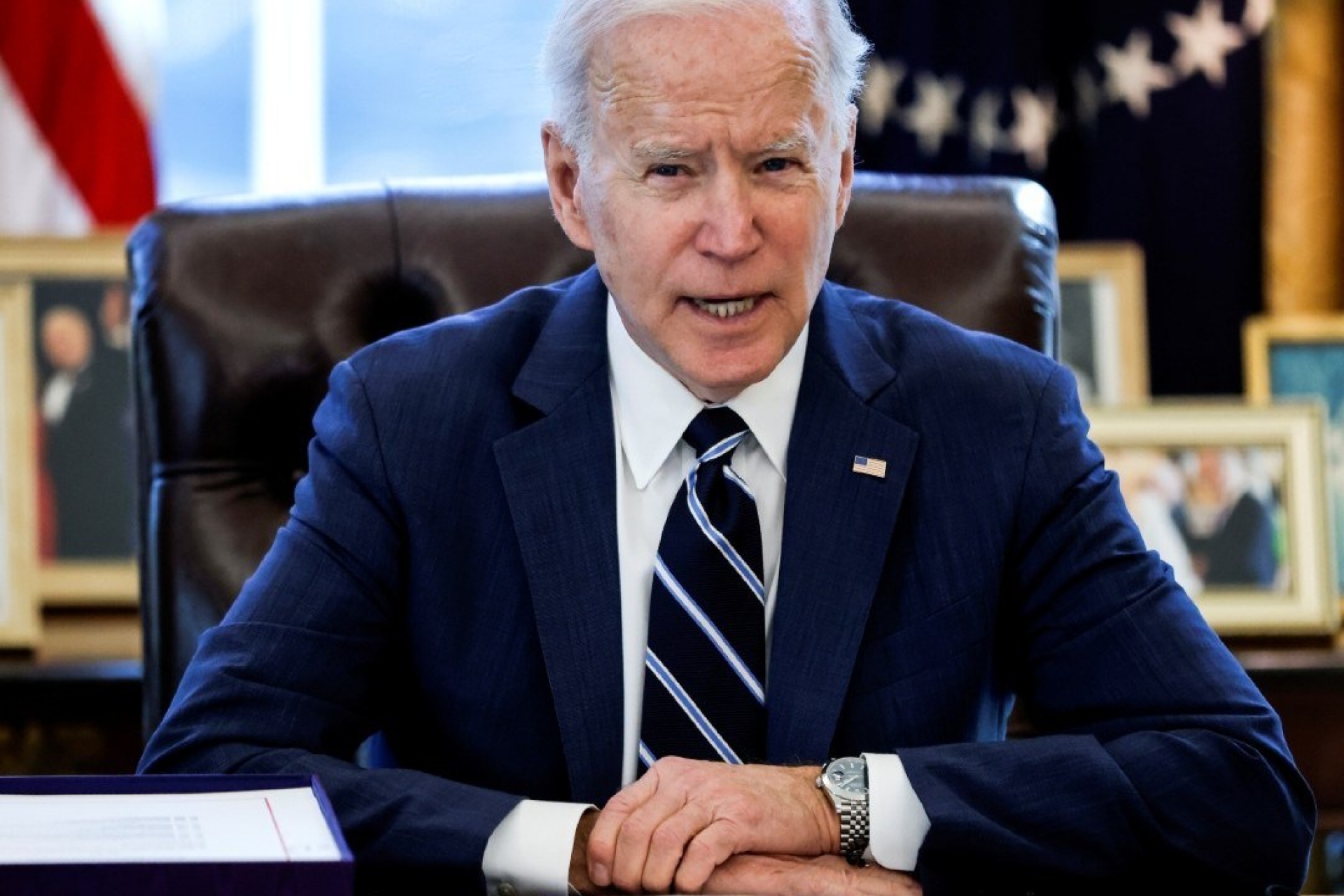 Joe Biden quitará restricción de edad para la vacuna COVID-19