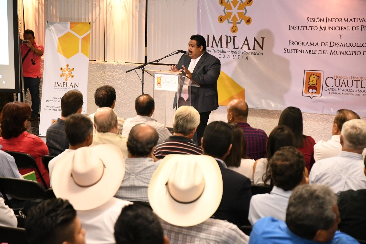 Raúl Tadeo Nava  presentó el Instituto Municipal de Planeación de Cuautla