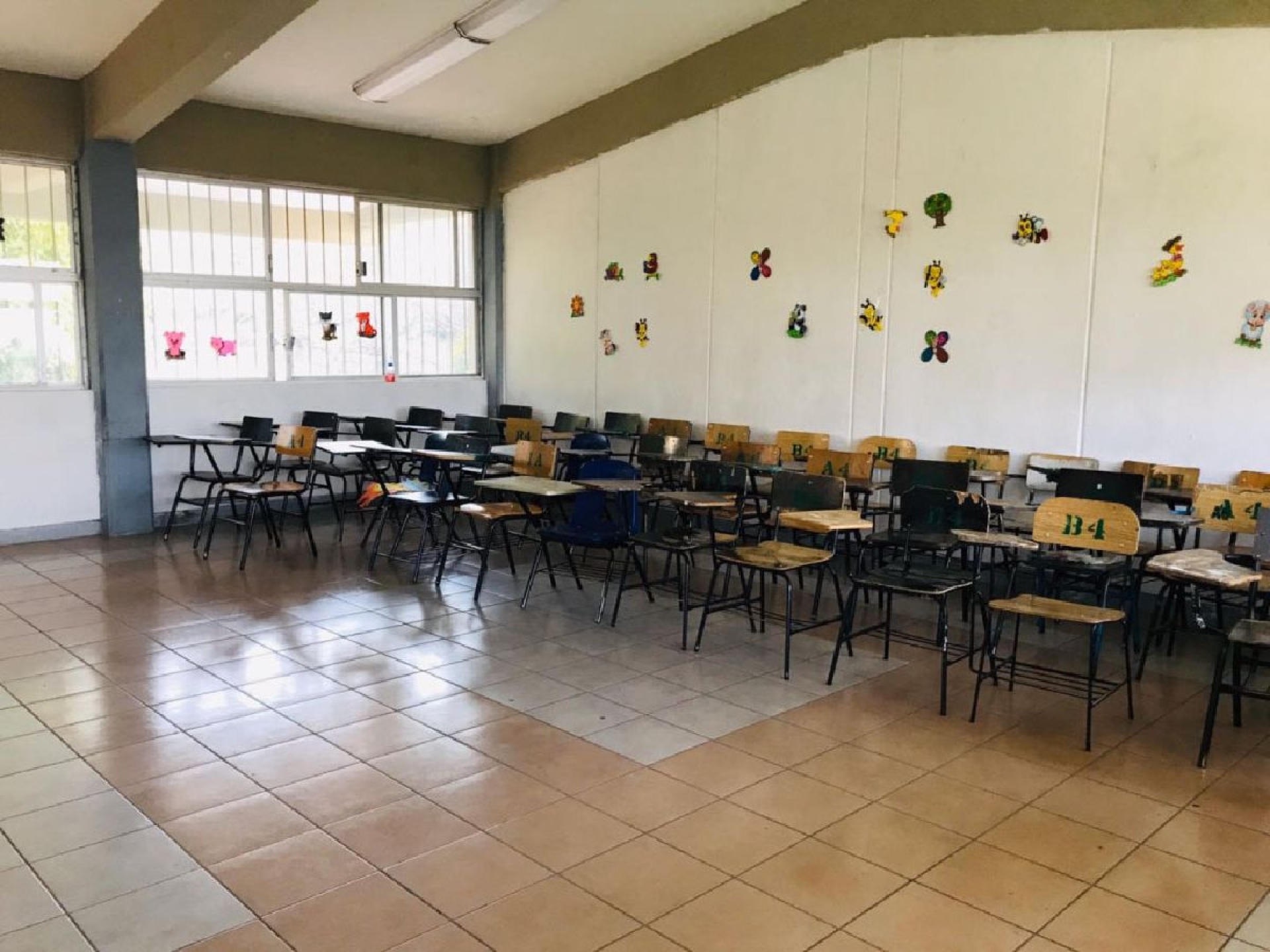 Se reanudarán clases el 20 de abril: SE