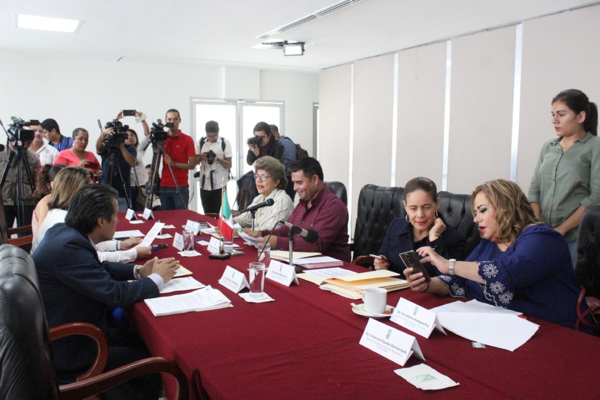 La ESAF sigue acéfala