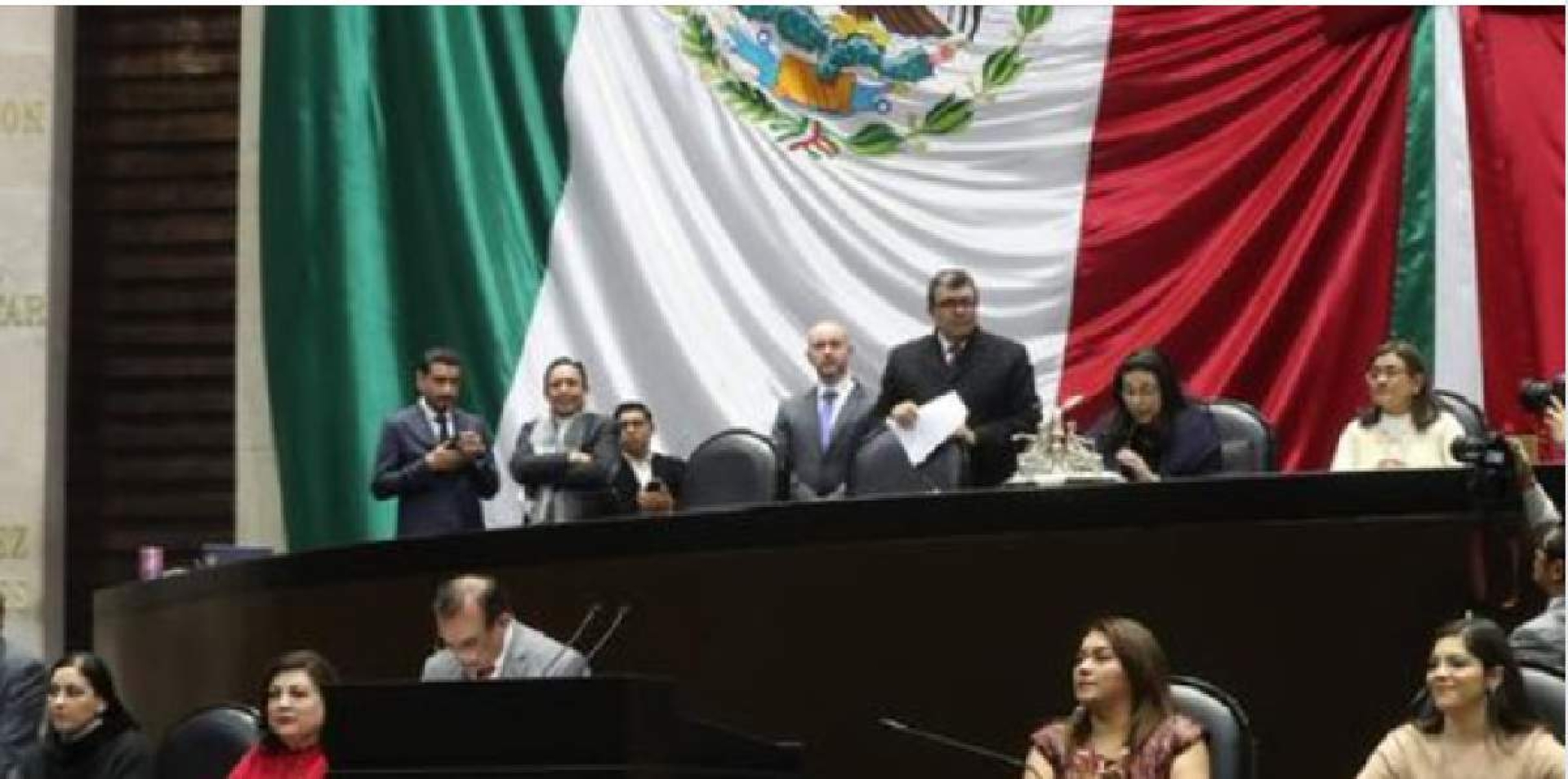 SCJN rechaza denuncia del Congreso contra desafuero del fiscal
