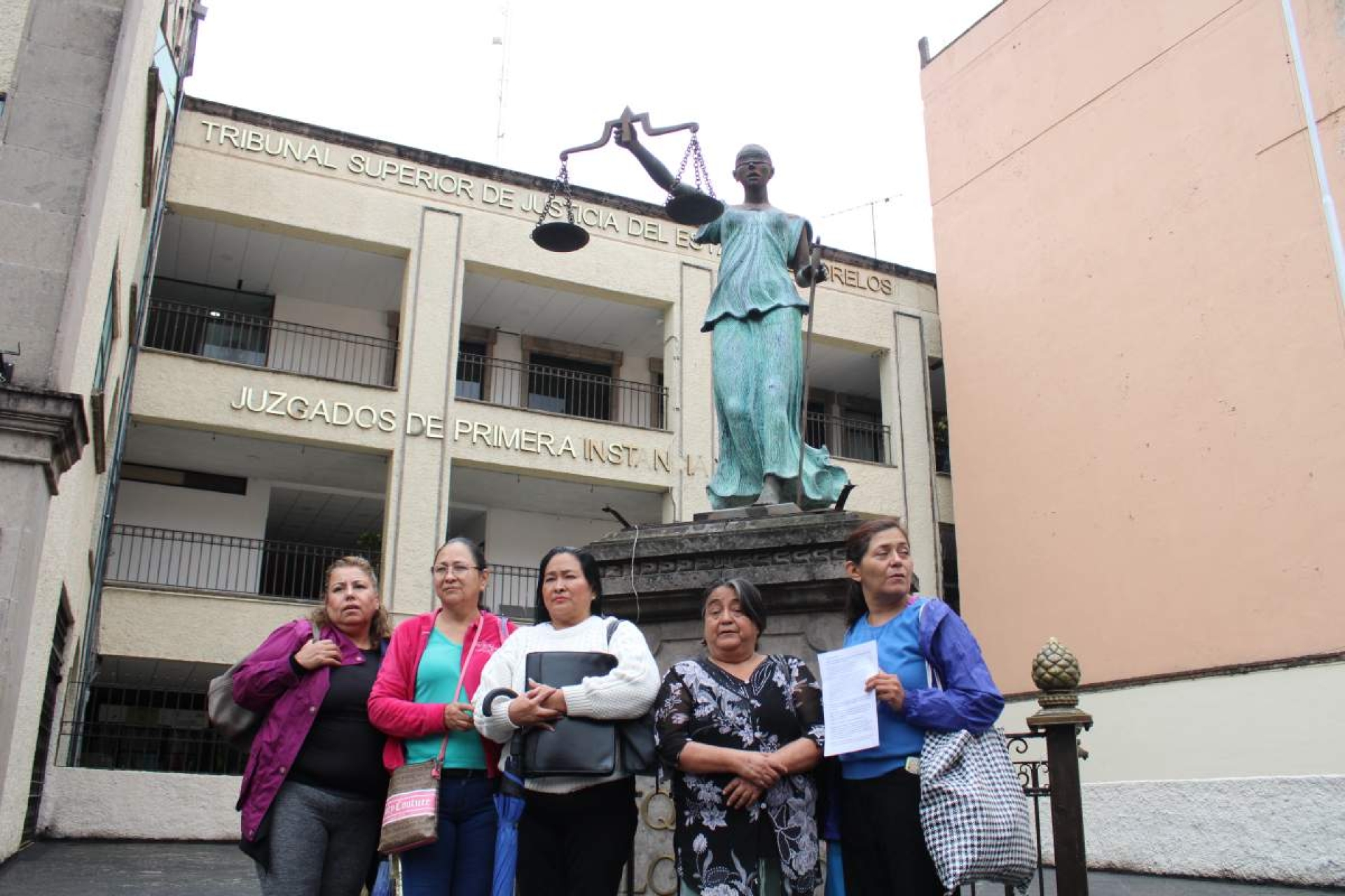 Exigen alto a violencia vicaria
