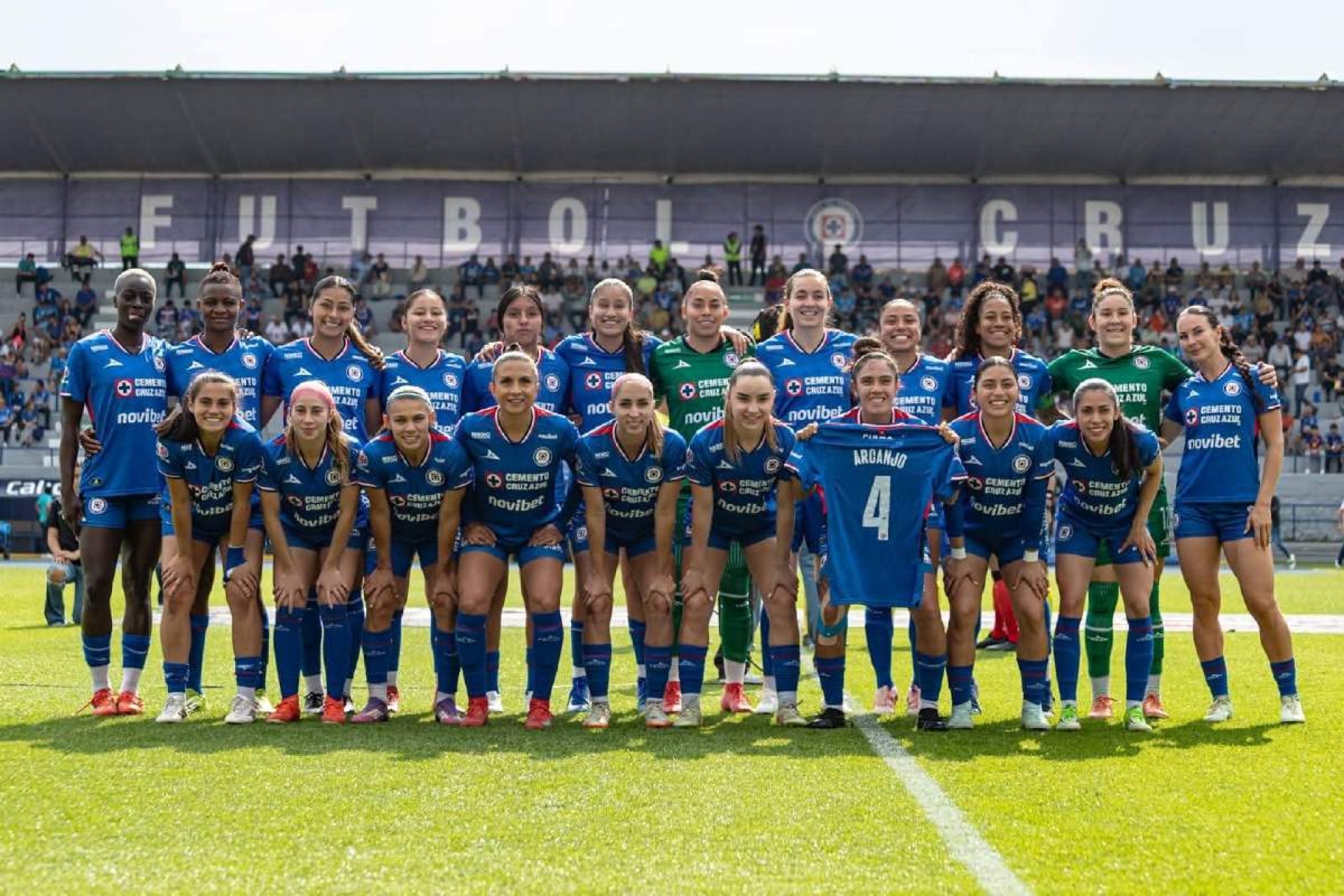Recibe Cruz Azul al Puebla