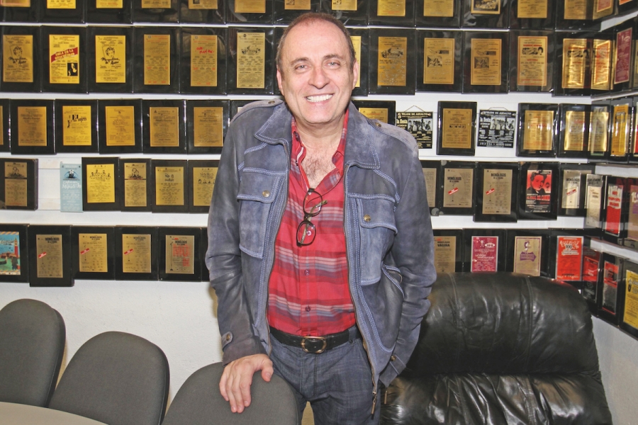 Productor Morris Gilbert apostará por proyecto teatral de “Los miserables”