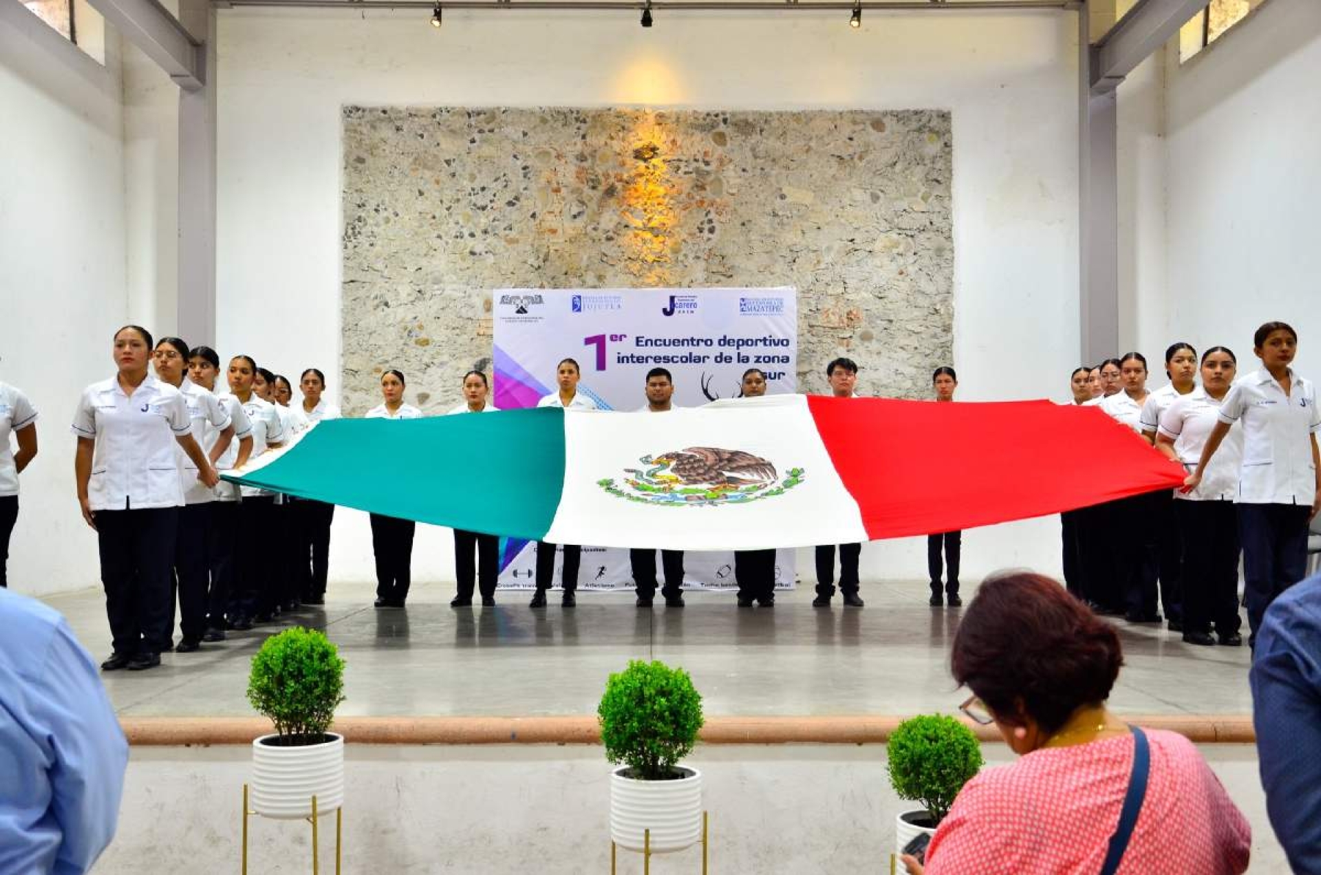 Realizan primer torneo deportivo interuniversitario de la  UAEM