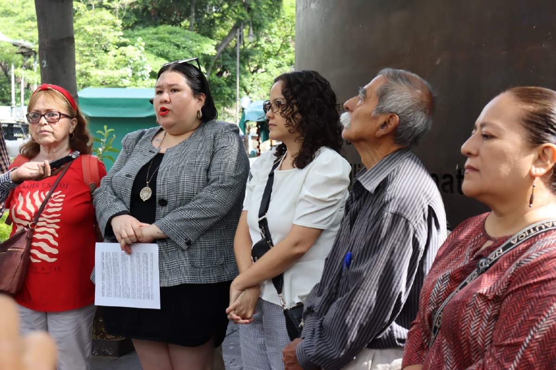 Piden a la gobernadora vetar reforma que quita candidaturas a mujeres