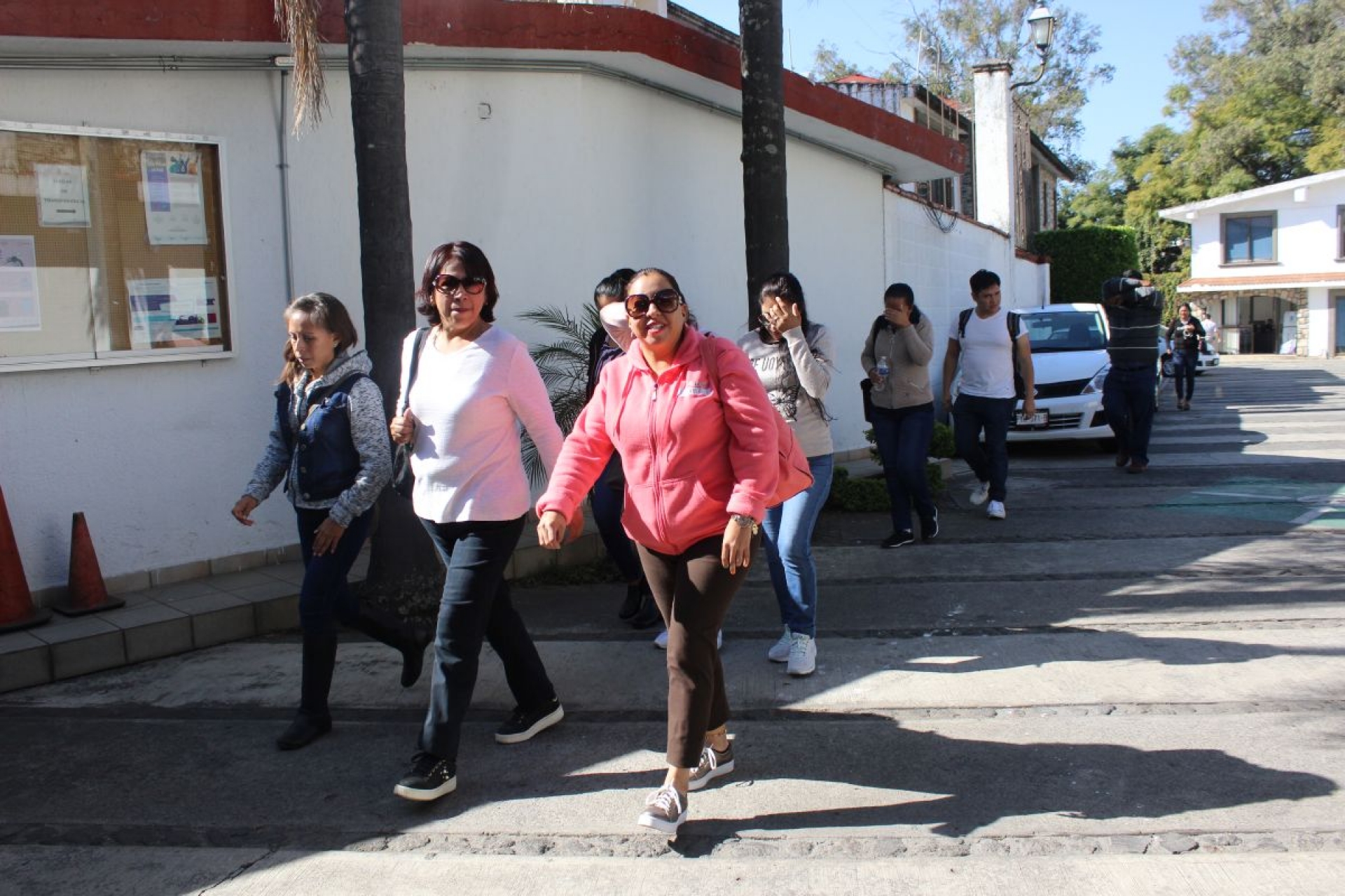 Trabajadores del seguro popular, en incertidumbre
