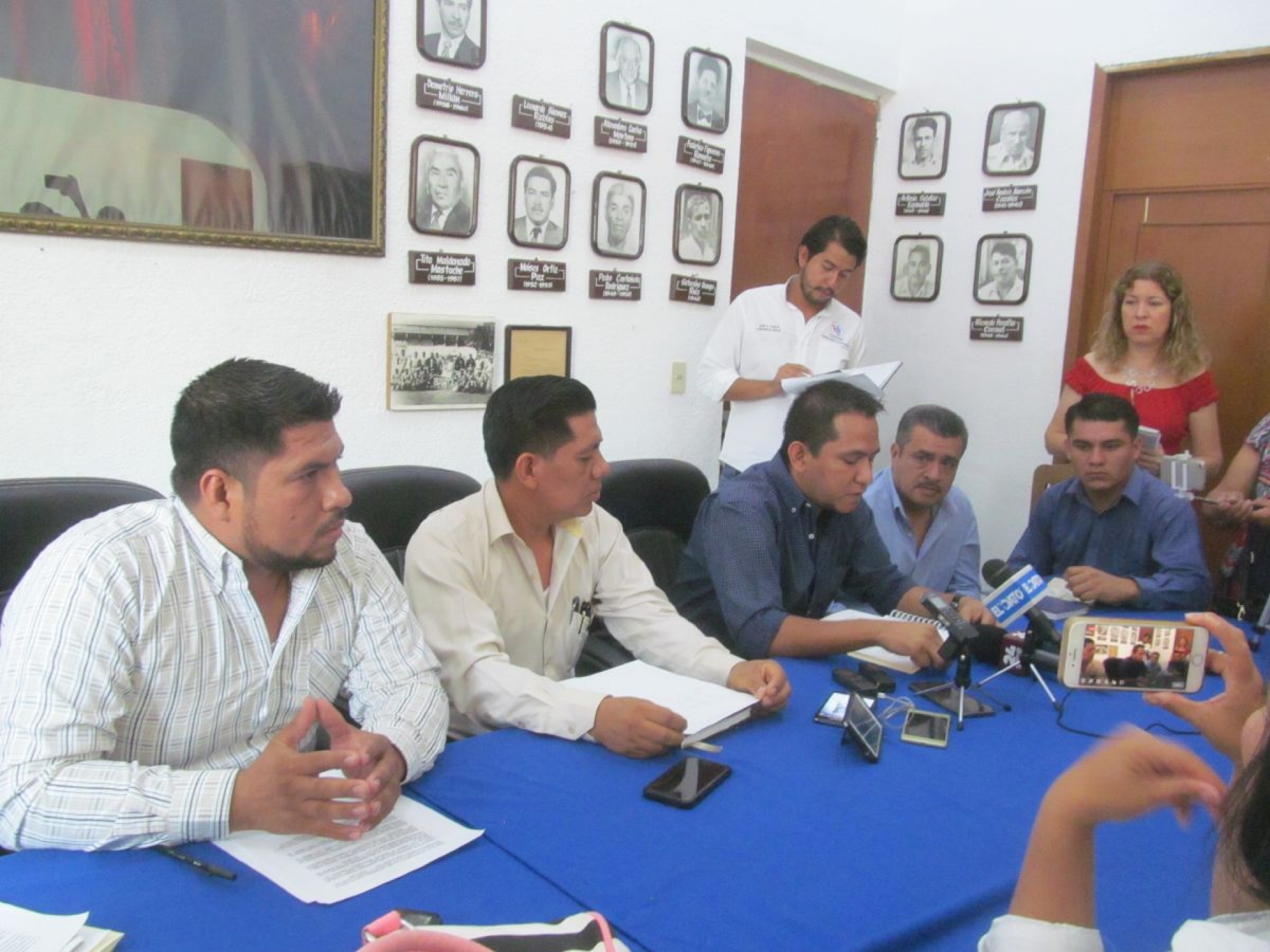 Denuncian abuso de autoridad, fraude e impago de impuestos de la administración pasada de Zacatepec